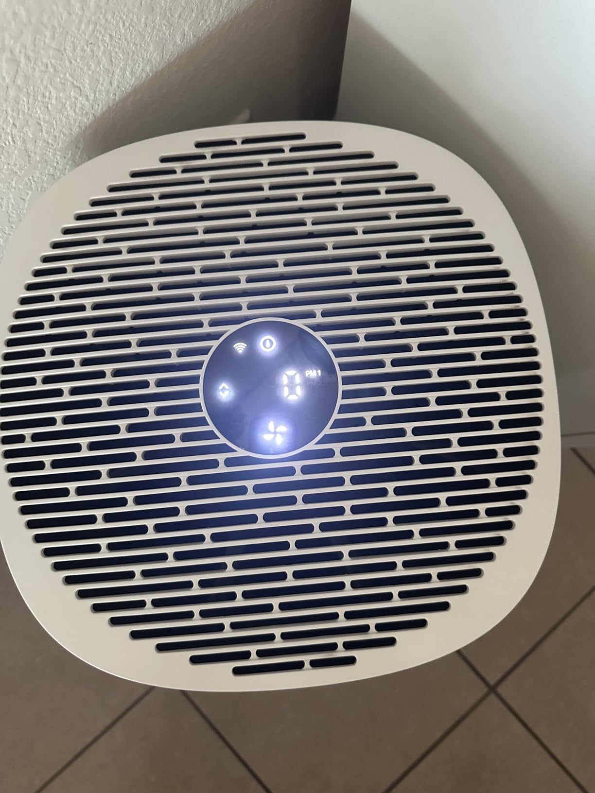 BLUEAIR Air Purifiers for Large Rooms, Cleans 3,048 Sqft In One Hour, HEPASilent Smart Air Cleaner For Home, Pets, Allergies, Virus, Dust, Mold, Smoke - Blue Pure 211i Max customer photo 2