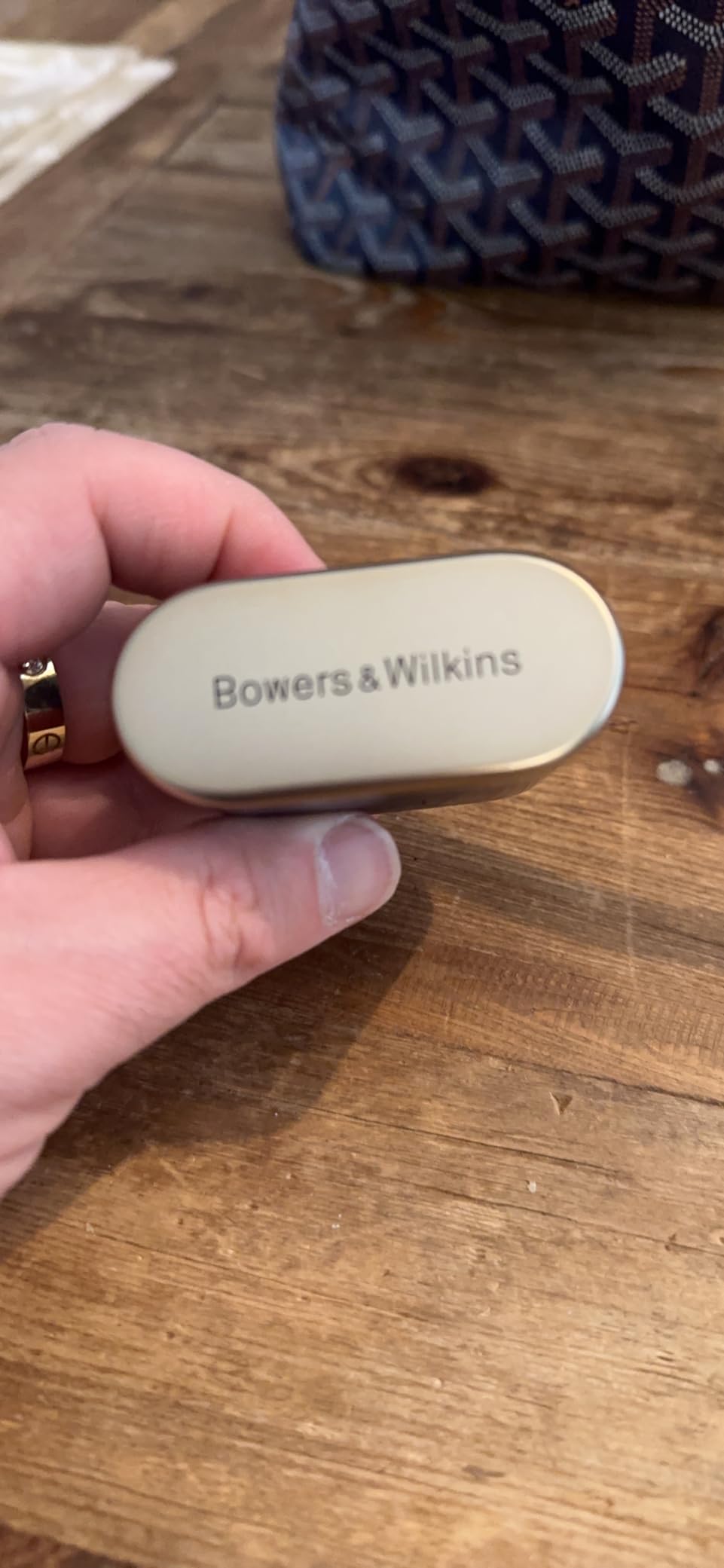 Bowers & Wilkins Pi7 S2 True Wireless Noise Cancelling Headphones - Active Noise Cancellation, Qualcomm aptX, Bluetooth, Crystal-Clear Calls, Wireless and 15-Minute Charging, Midnight Blue customer photo 2