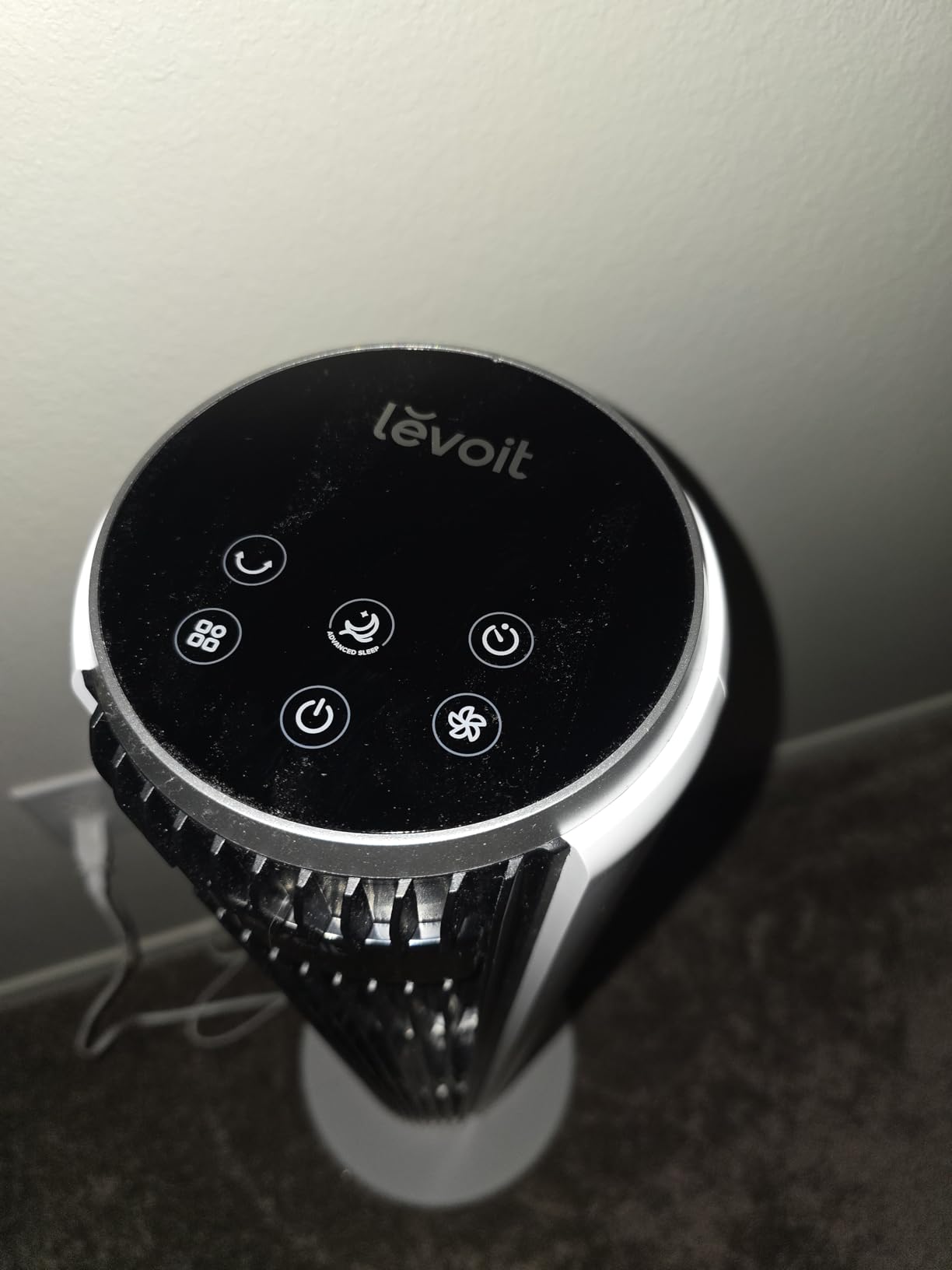 LEVOIT Tower Fan for Bedroom, 90° Oscillating Standing Fan with 28dB Quiet for Sleep, 25ft/s Velocity, 12H Timer, 5 Speeds 4 Modes, Remoter, Bladeless Room Fan for Home, Office, Indoor, 36 inch, White customer photo 1