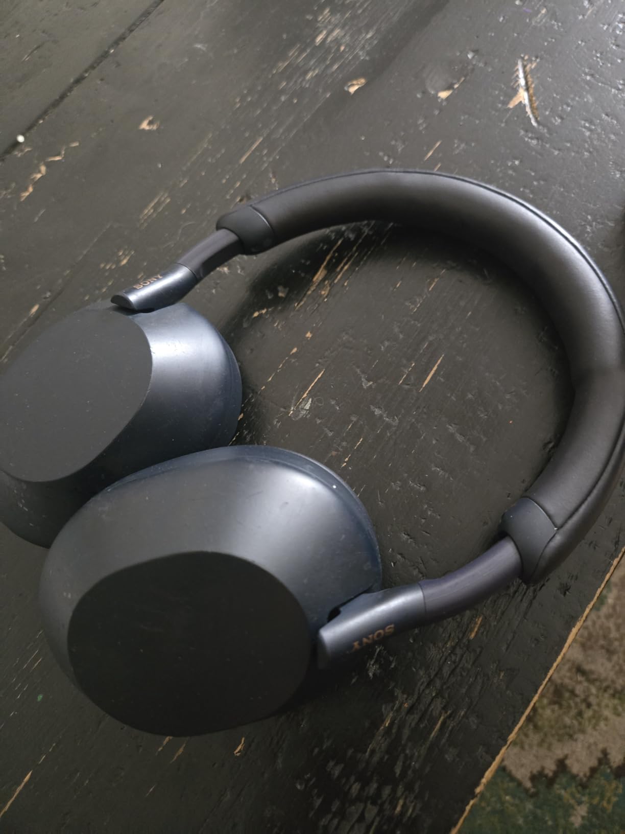 Sony WH-1000XM5 Premium Noise Canceling Headphones, Auto NC Optimizer, 30-Hour Battery, Alexa Voice Control, Midnight Blue customer photo 2