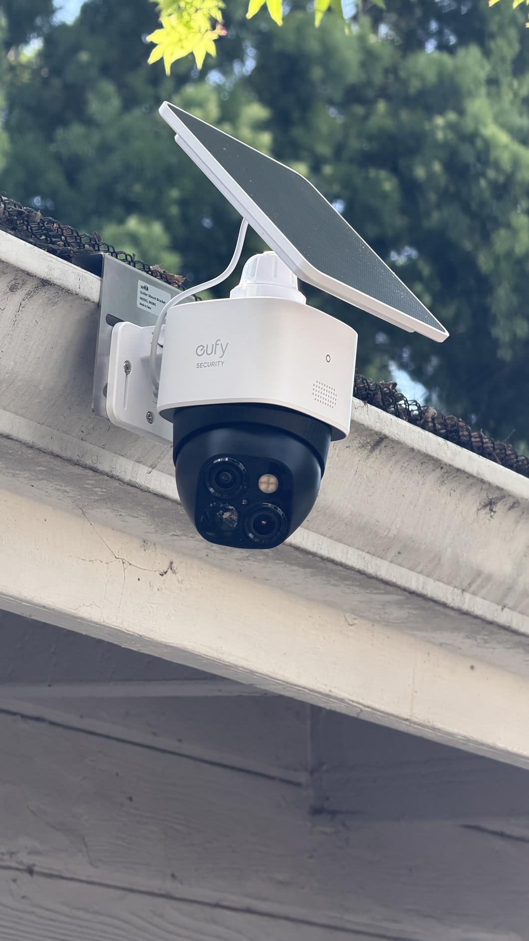 eufy Security 3K Dual Camera, SoloCam S340, Solar Security Cameras Wireless Outdoor, Cameras for Home Security, 360°Coverage, Pan & Tilt, No Blind Spots, No Monthly Fee, Built-in 8GB customer photo 2