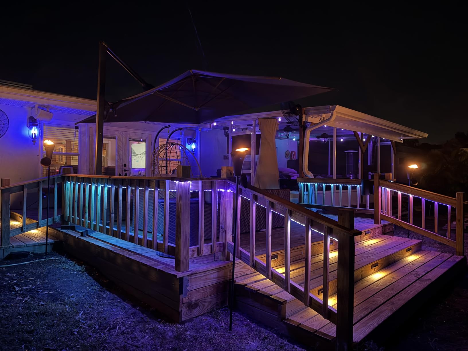 Govee Outdoor LED Strip Lights, 98.4ft Smart Outdoor Lights Work with Alexa and Google Assistant, App Control, IP65 Waterproof, RGBIC Lights for Patio, Eave, Party Decorations customer photo 1