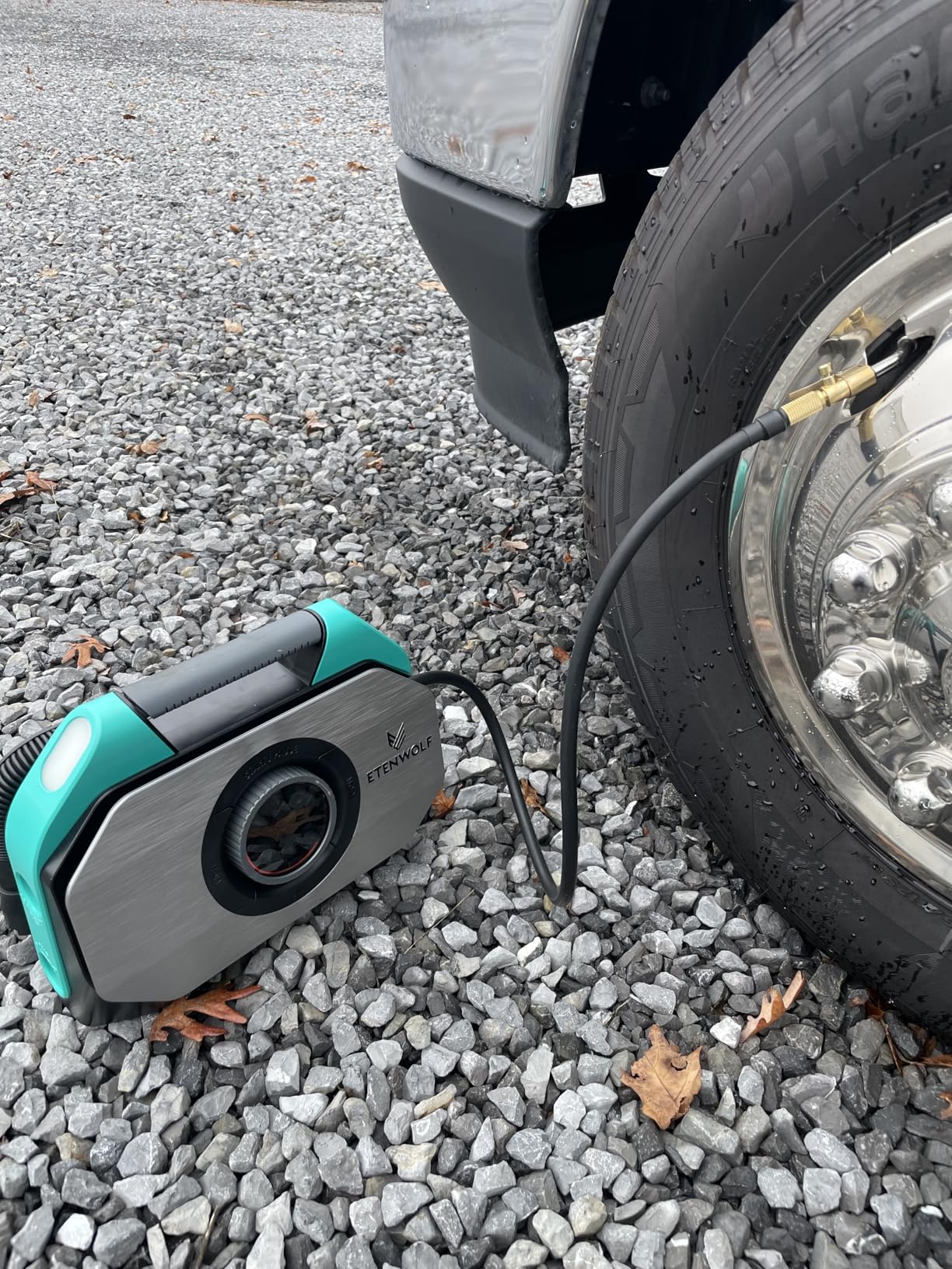 ETENWOLF VORTEX S6 Tire Inflator Portable Air Compressor for Heavy-duty Vehicle, Cordless Air Pump for Car & Inflatables with 19200 mAh Battery, 100% Duty Cycle & Dual Cylinder customer photo 1