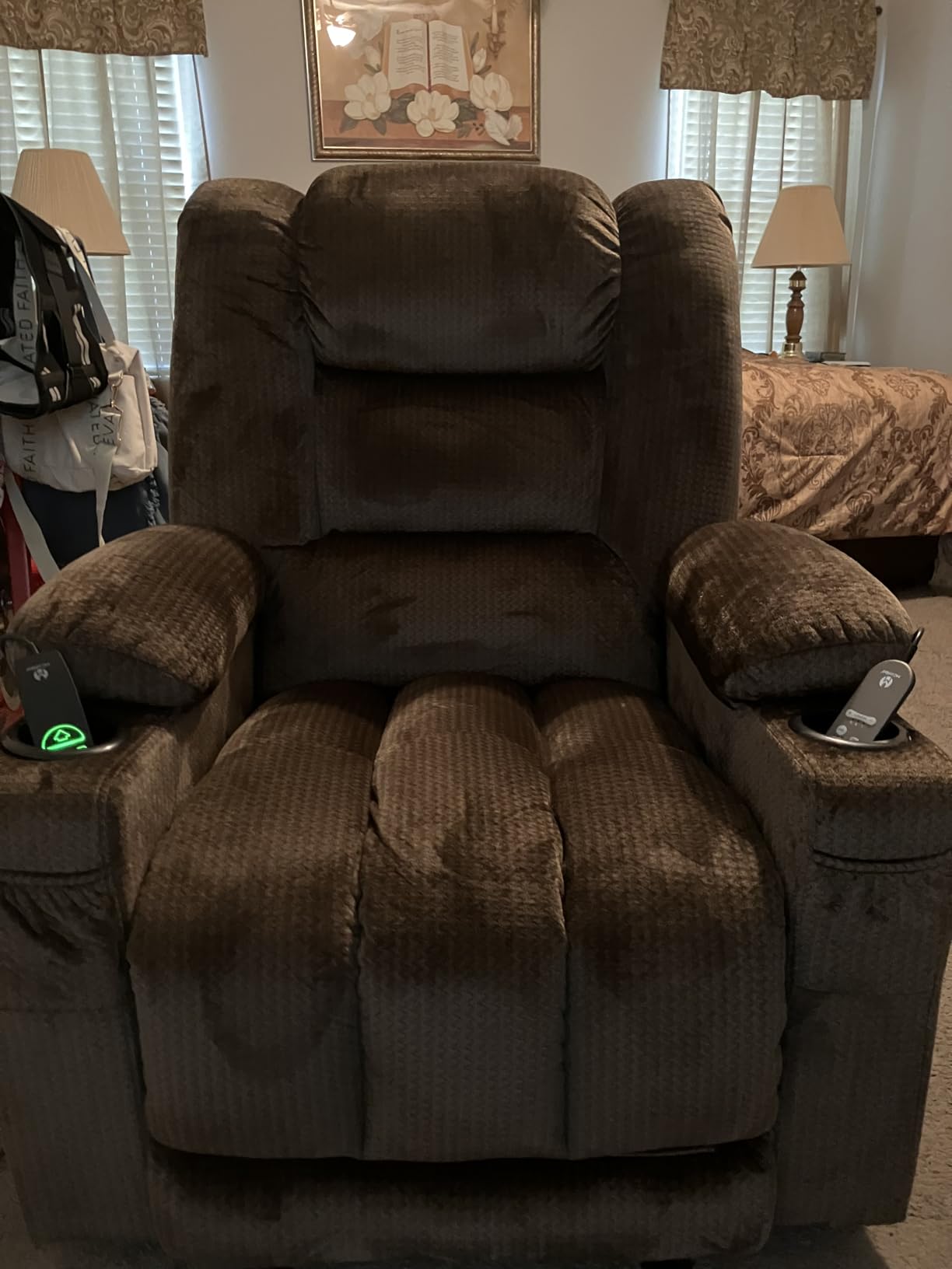 MCombo Recliner Chair for Adults, Zero Gravity Recliner with Massage and Heat, USB & Type C Ports, Cup Holders for Living Room 6079 (Gray) customer photo 1