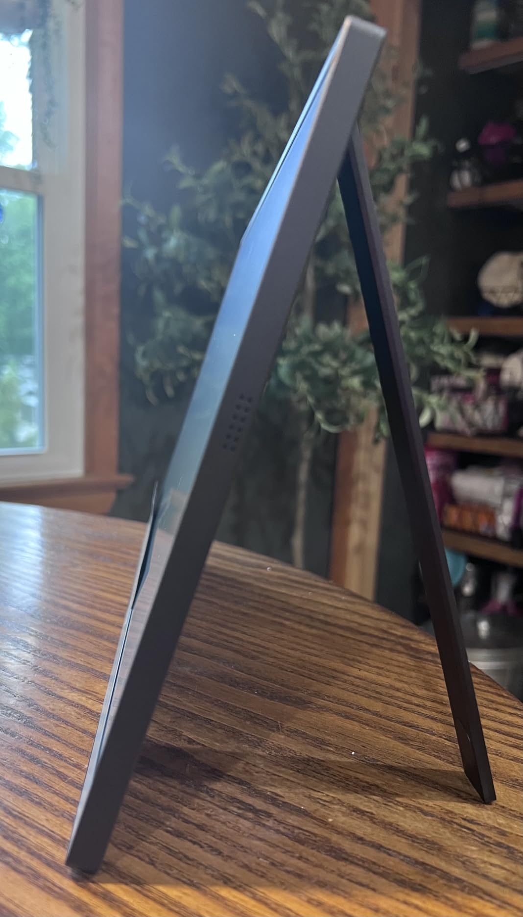 ARZOPA Portable Monitor 15.6'' FHD 1080P - Ultra-Slim Portable Laptop Monitor with Kickstand - IPS Display for PC, MAC, Phone, Xbox, PS5 - USB C & HDMI Connectivity - A1 customer photo 1