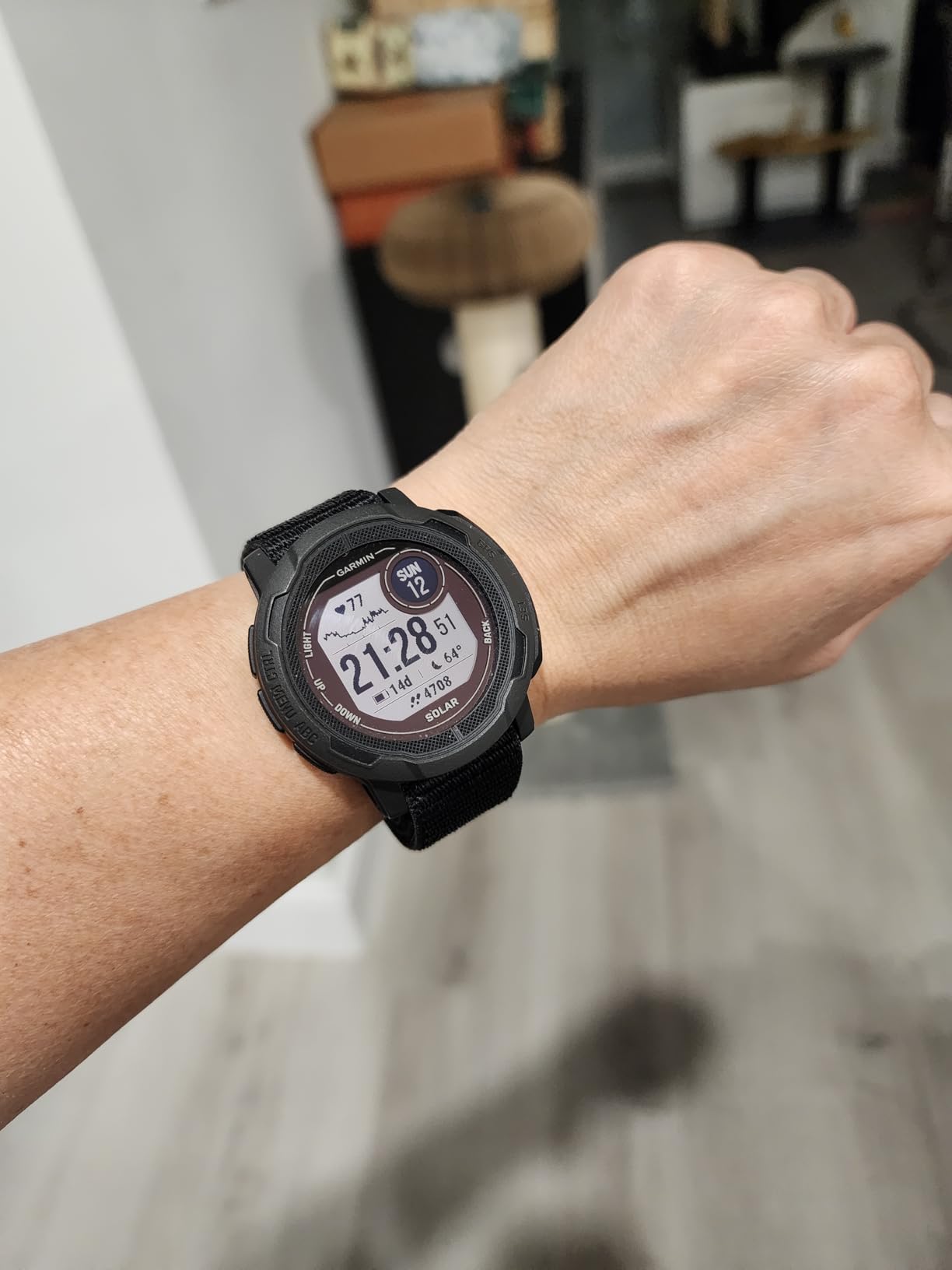Garmin Instinct 2 Solar, GPS Outdoor Watch, Solar Charging Capabilities, Multi-GNSS Support, Tracback Routing, Graphite (Renewed) customer photo 1