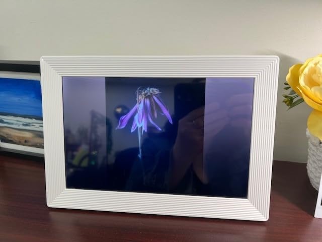 Digital Picture Frame, 15.6 Inch Large Frameo Digital Photo Frame WiFi, 32GB, 1920 * 1080 IPS HD Touch Screen, Tabletop&Wall-Mounted, Share Picture Video, Birthday, Wedding, for Mom customer photo 2