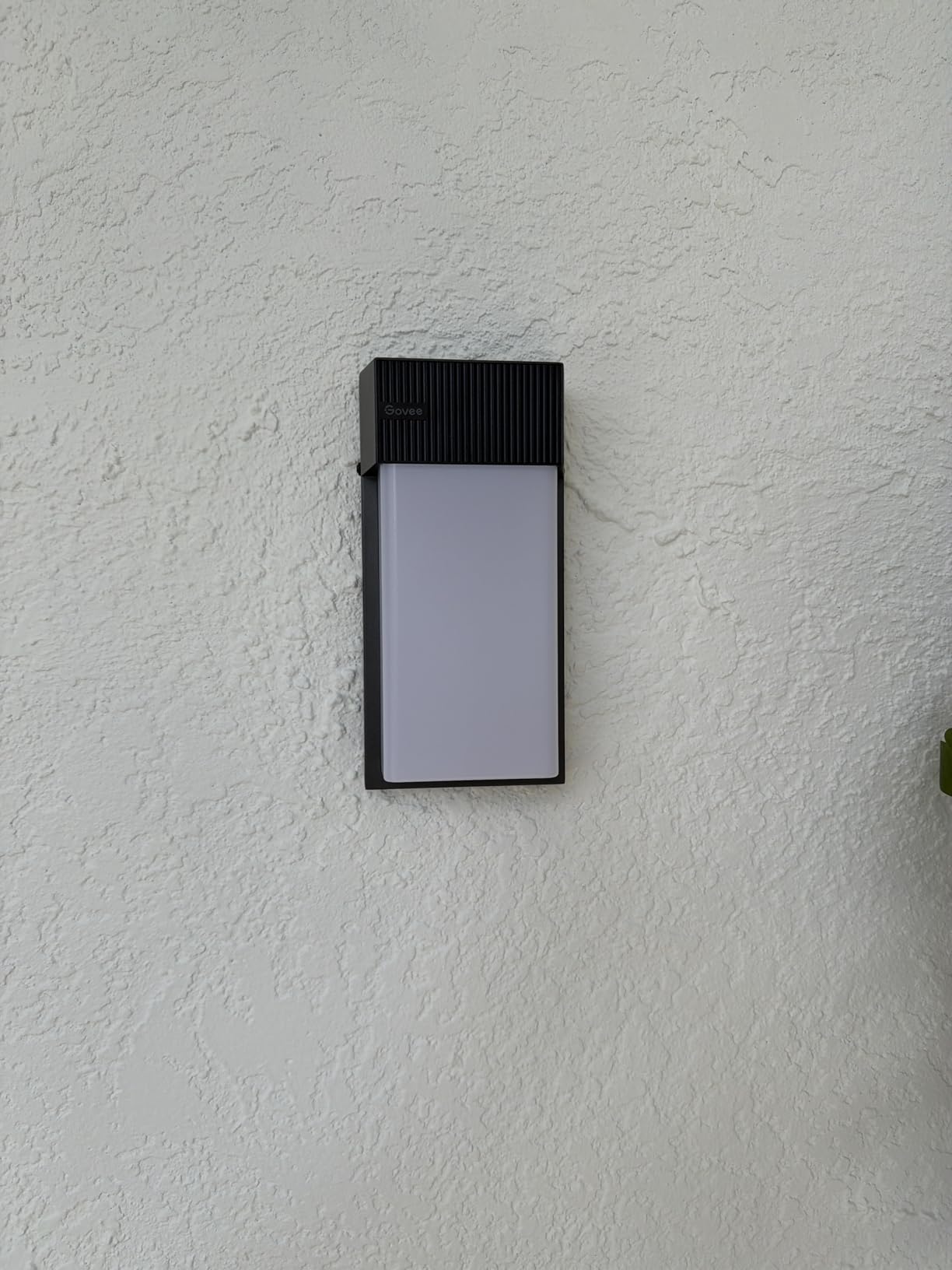 Govee Outdoor Wall Light, 2 Pack, 1500LM Smart RGBIC Porch Lights Outdoor with 45 Scene Modes, IP65 Waterproof for Outdoor Decor, Patio, DIY Wall Sconce Works with Alexa, Google Assistant and Matter customer photo 2