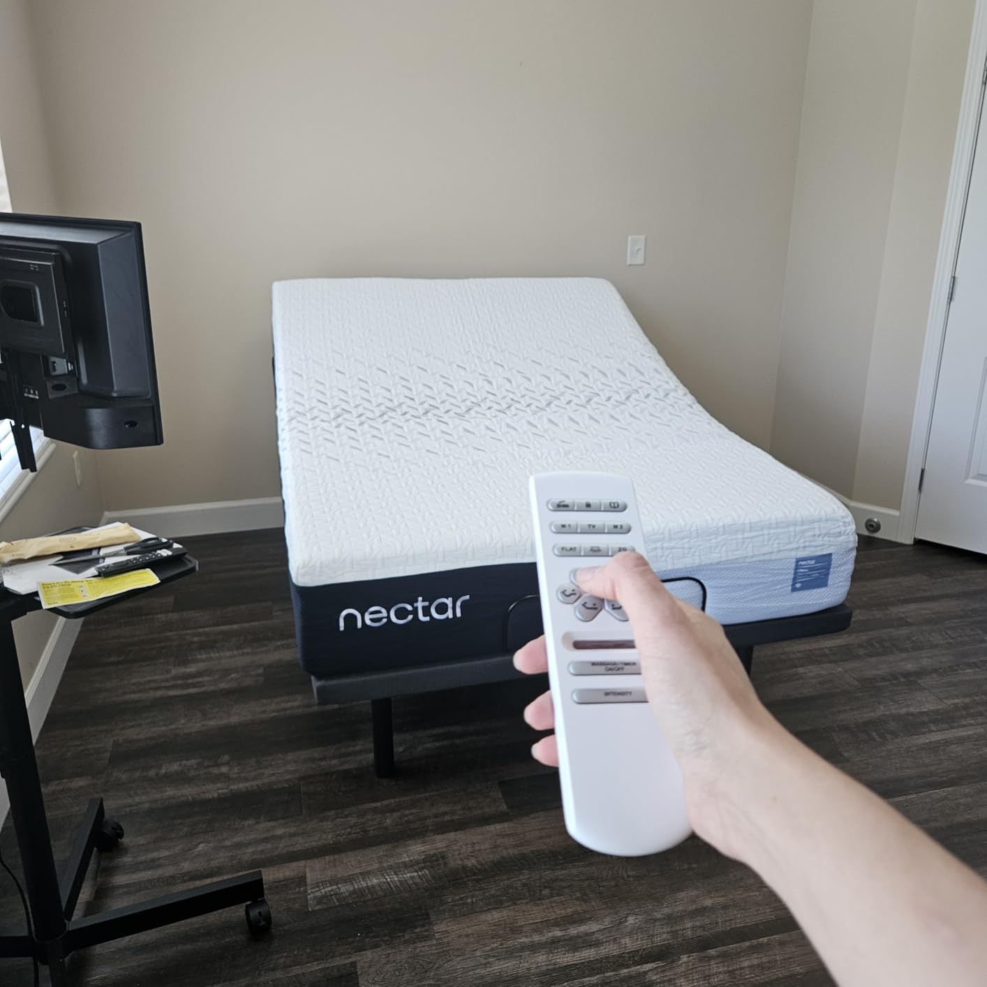 Nectar Premier Adjustable Base - Twin XL - Head & Foot Incline - Wireless Remote with Memory- 3 Massage Settings - 4 USB Ports - Anti-Snore & Zero Gravity - 1 Adjustable Base customer photo 2