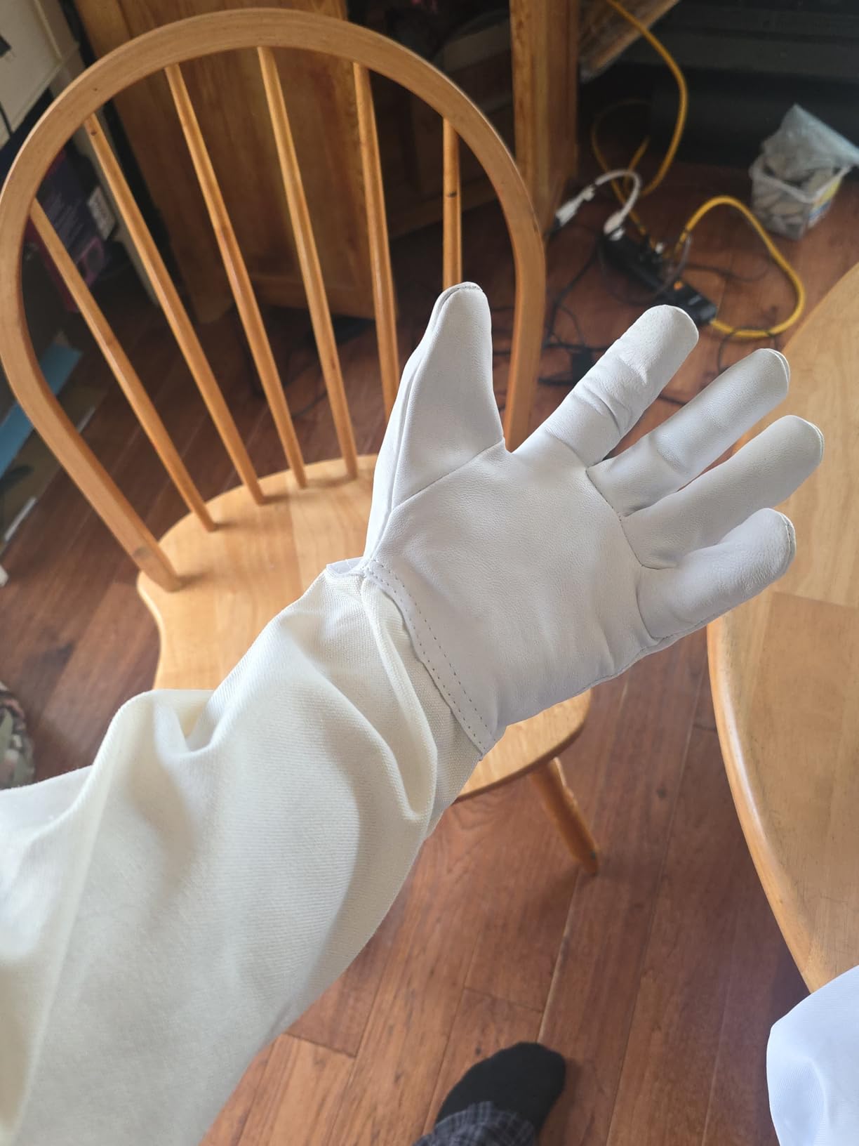 Bee Suit for Men Women Sting Proof, Polycotton Beekeeping Suit Beekeeper Costume&with Glove (M) customer photo 2
