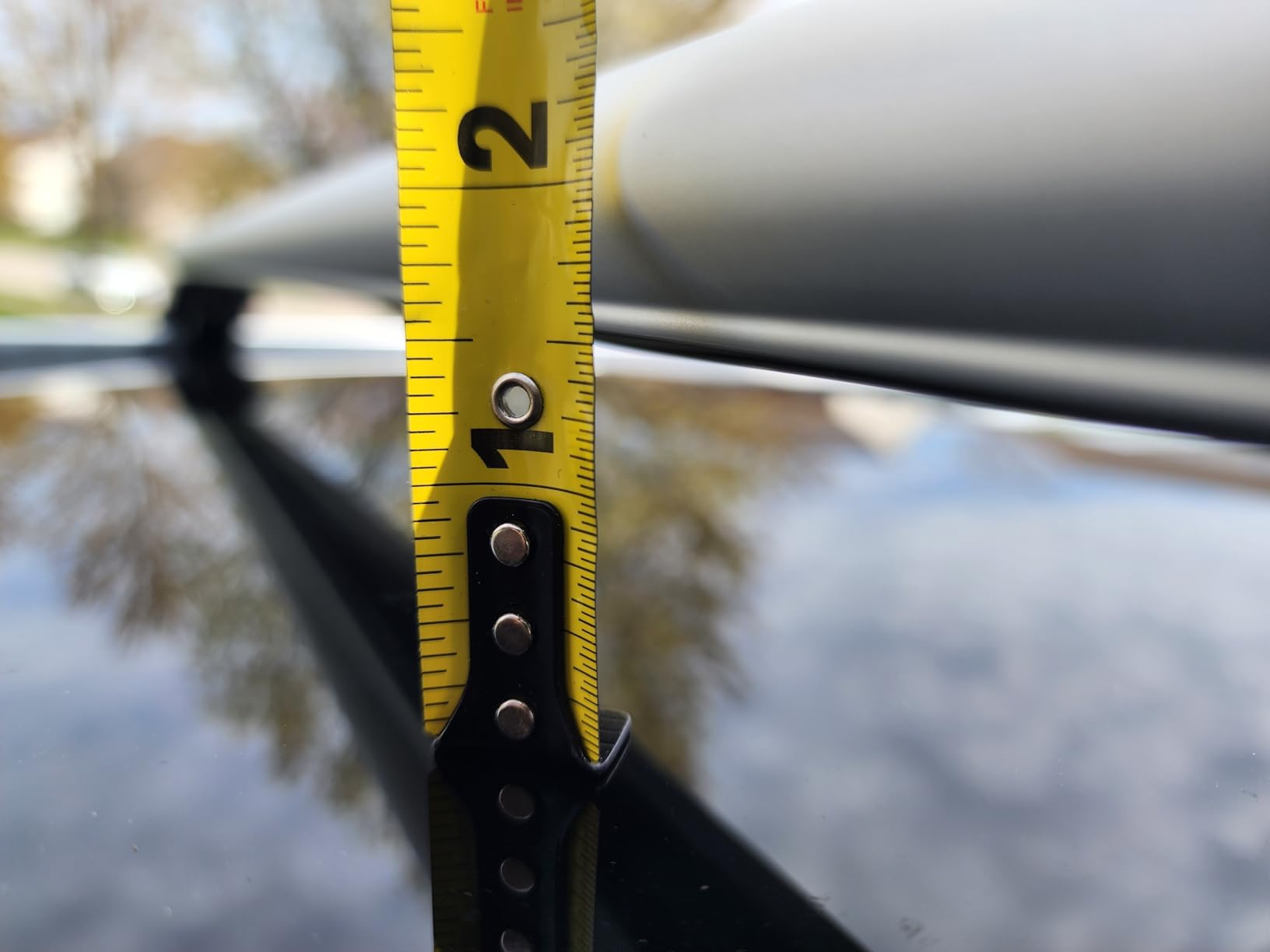 TANX Roof Rack Cross Bars with 4 Anti-Theft Locks | Heavy-Duty Universal Roof Rack (200lbs Capacity) | Universal Cross Bars that Fit Most Raised Side Rails Vehicles/SUVs (with Gap Design) customer photo 1