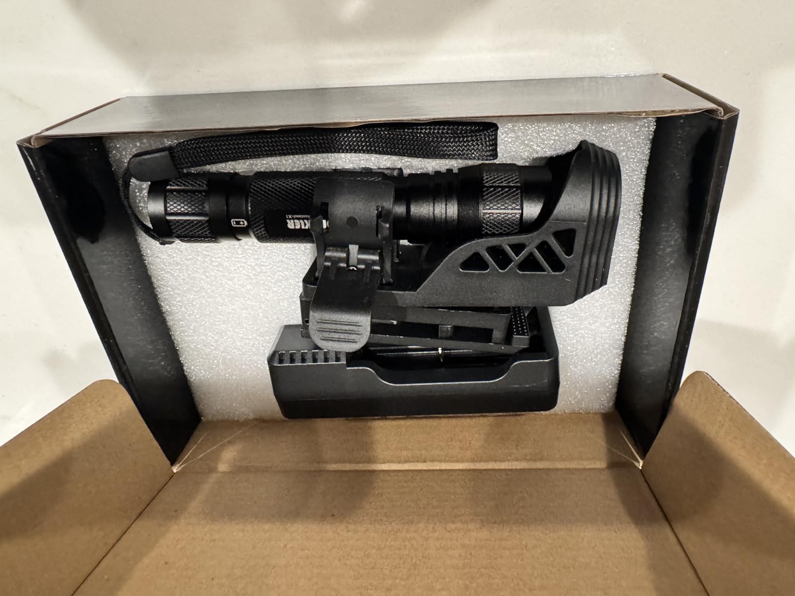 SAOPRKLER Tactical Flashlights High Lumen-Police 1200 LM Flashlight with Holster for Duty Belt,Single Mode LED Flashlight for Camping/Law Enforcement-Sentinel-X1 customer photo 1