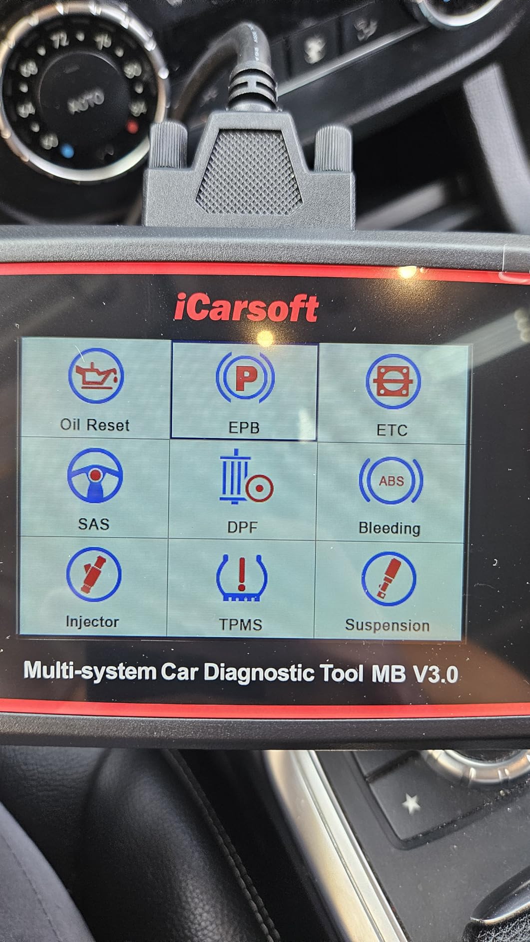 iCarsoft Bidirectional Diagnostic Tool for Most Mercedes-Benz/Sprinter/Smart from 1996-2023 MB V3.0 2026 Version Up to 38 Service Full System OBD2 Scanner All Test AutoVIN Battery Test Free Update customer photo 2