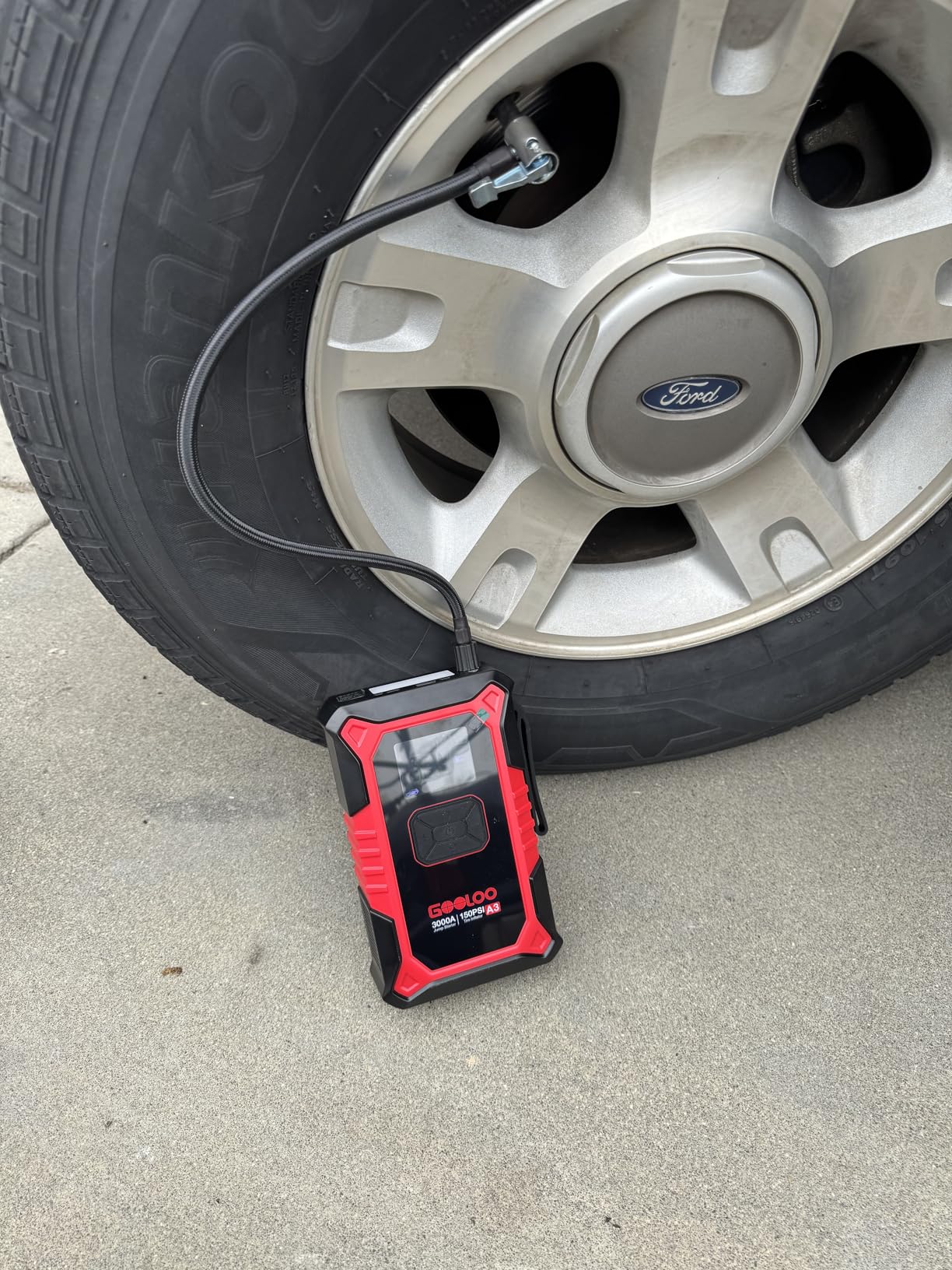 GOOLOO A3 Jump Starter with Air Compressor, 3000A Portable Car Battery Booster (9.0 Gas/6.5L Diesel) with 150PSI Auto-Shutoff Tire Inflator, 12V Supersafe Lithium Jump Box customer photo 2
