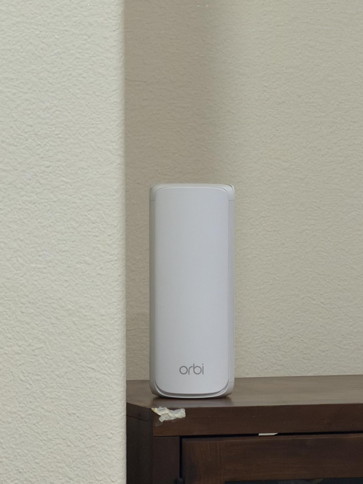 NETGEAR Orbi 770 Series Tri-Band WiFi 7 Mesh Network System (RBE772) - Router + 1 Satellite Extender, Security Features, Up to 11Gbps, Covers up to 5,500 sq.ft., 100 Devices, 2.5 Gig Internet Port customer photo 1