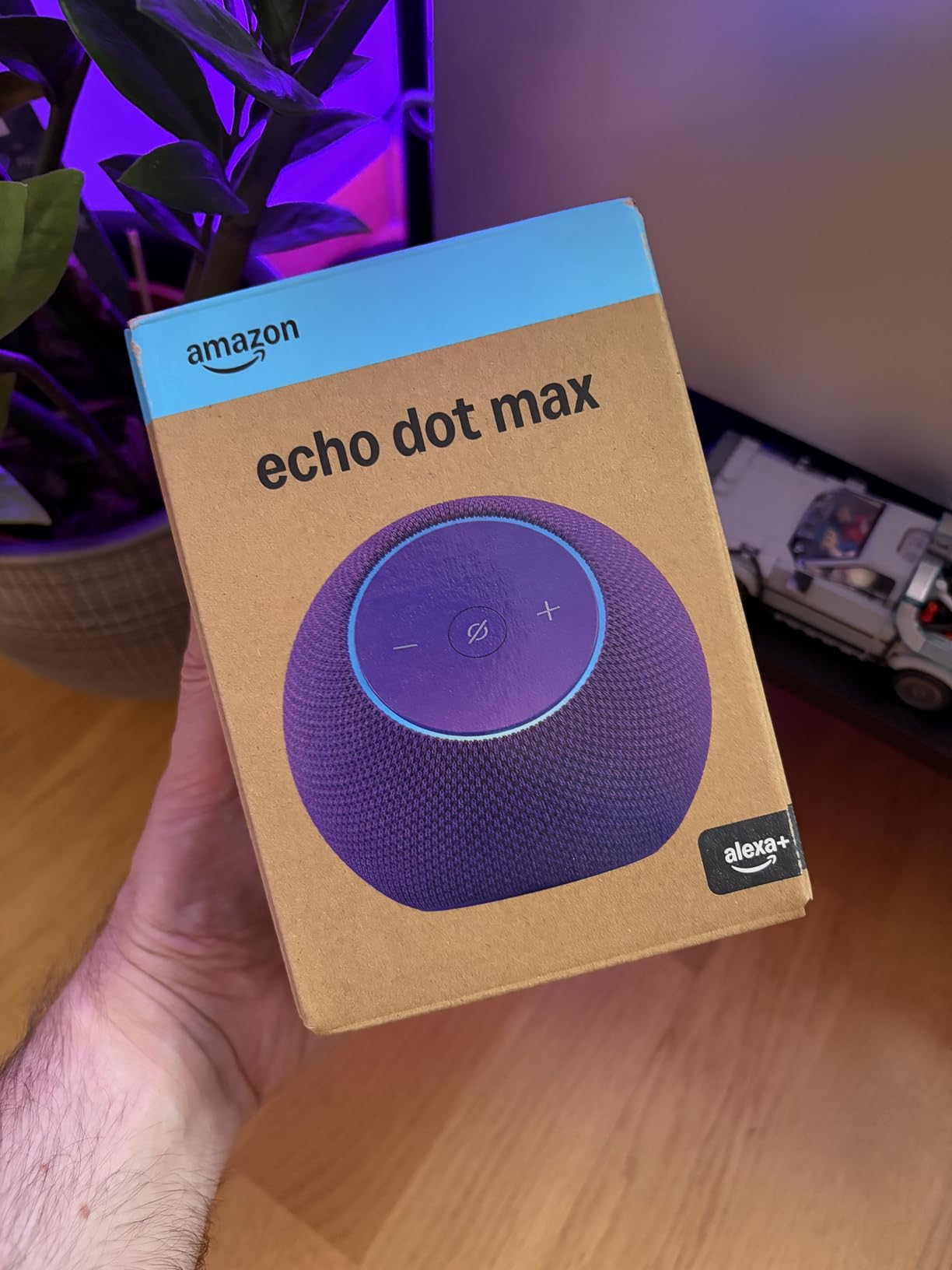 Amazon Echo Dot Max (newest model), Alexa speaker with room-filling sound and nearly 3x bass, Great for living rooms and medium-sized spaces, Designed for Alexa+, Graphite customer photo 2