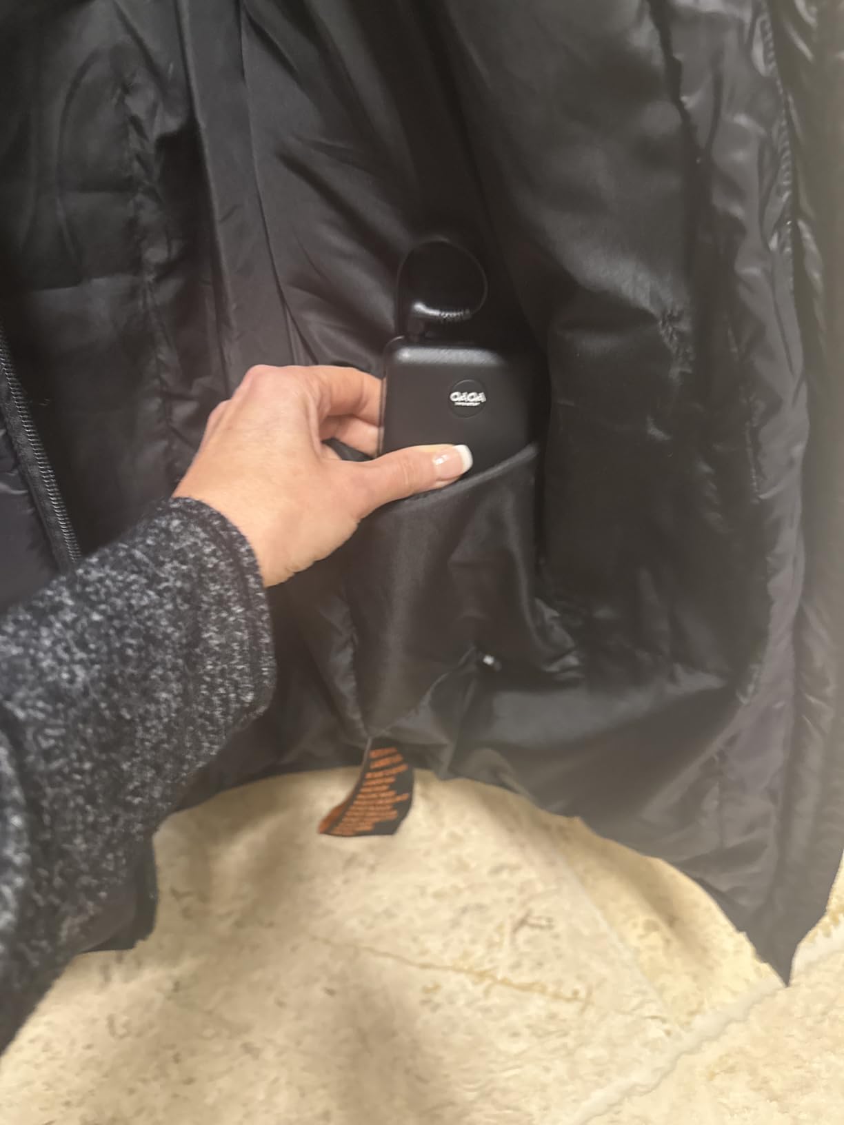 Heated Jackets for Women, 9 Heating Areas With 10000mAh Power Bank, Winter Warm Outdoor Ski Coat customer photo 1