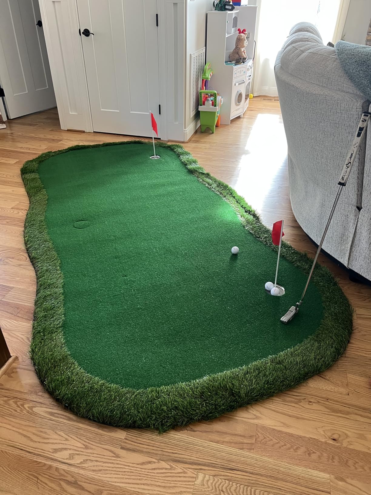 Golf Putting Green Indoor Outdoor Putting Mat Professional Training Mat Practice Putting Mat with 3 Flags 1 Movable Cup 2 Slope Pad 5x10ft customer photo 1