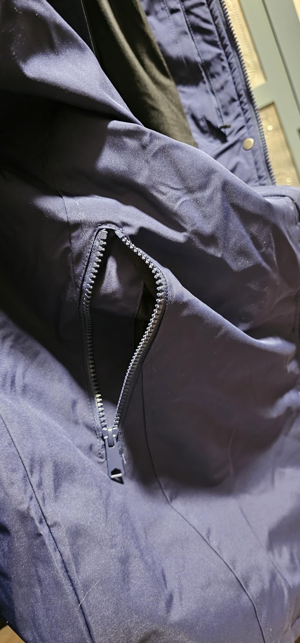 Graphene Women Heated Jacket 12V Fast Charge 18400mAh Large Capacity customer photo 1