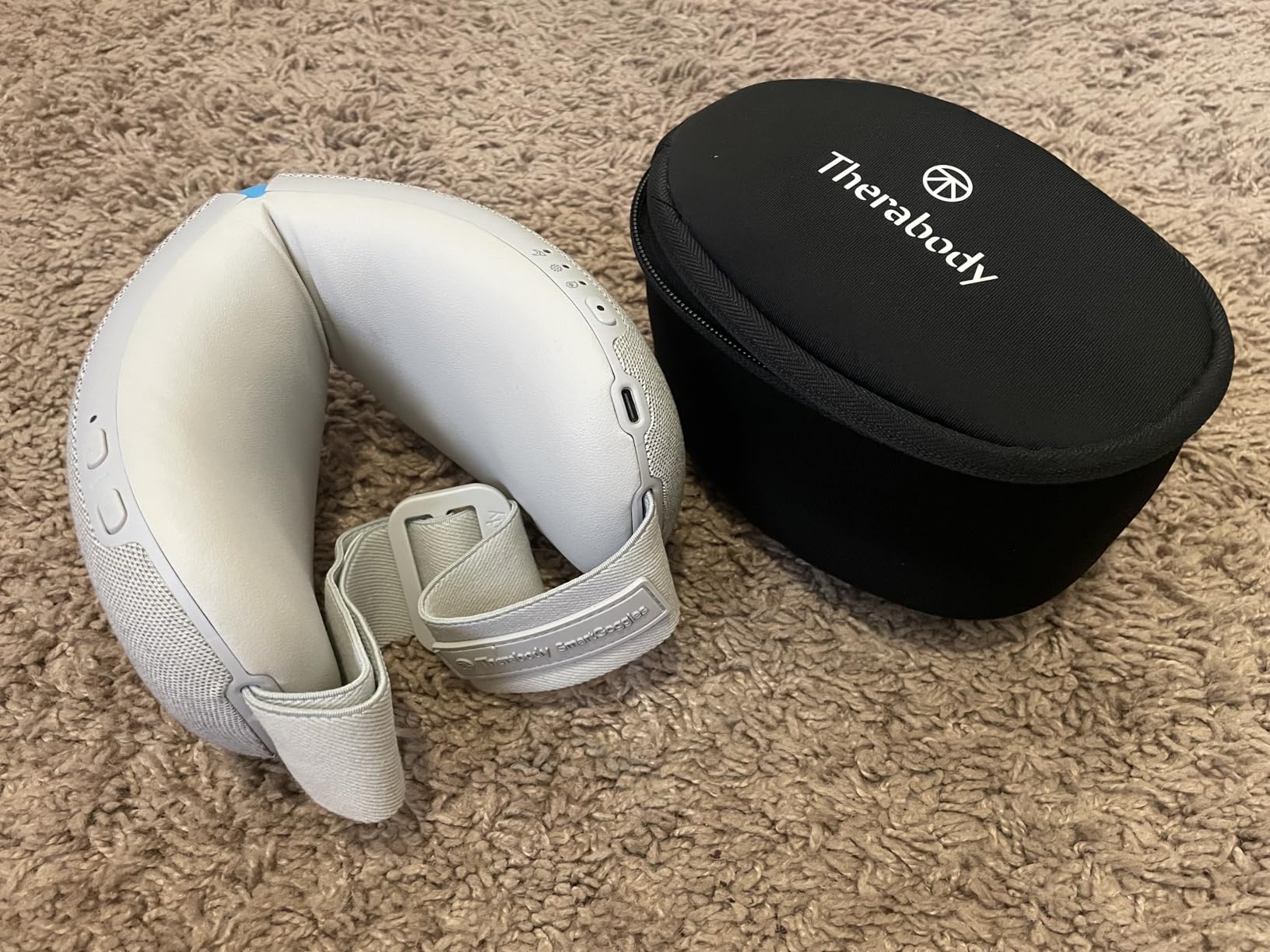 Therabody SmartGoggles (2nd Generation) Heated Eye Mask & Eye Massager - Blackout Sleep Mask & Temple Massage customer photo 1
