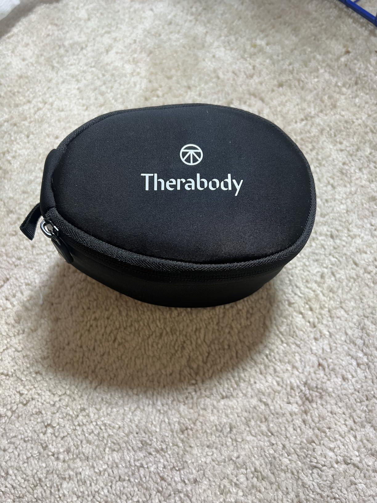 Therabody SmartGoggles (2nd Generation) Heated Eye Mask & Eye Massager - Blackout Sleep Mask & Temple Massage customer photo 2