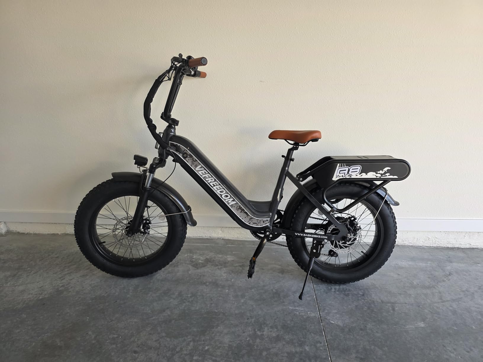 EUY Electric Bike for Adults with Peak 1500W Motor, 48V 20Ah Removable Battery Fast Ebike, Max 70Miles & 30MPH, 20