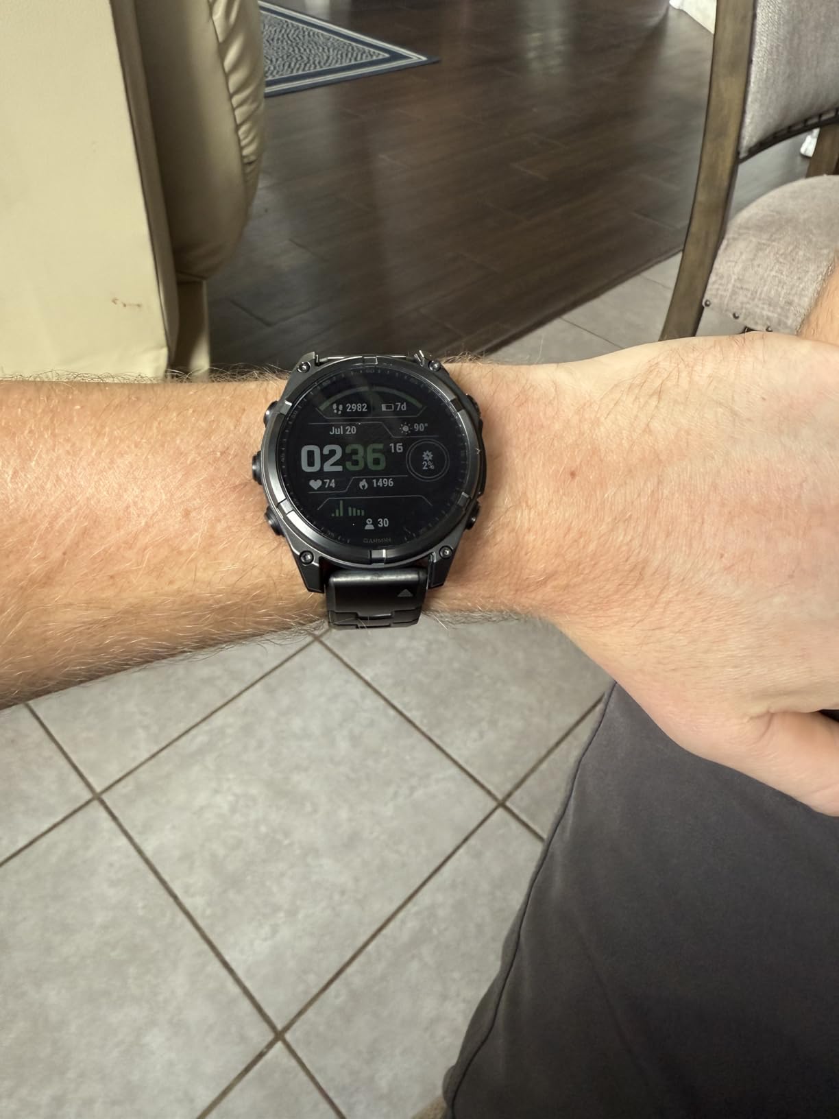 fēnix 8 - 47 mm, Solar, Sapphire, Premium Multisport GPS Smartwatch, Long-Lasting Battery Life, Dive-Rated, Built-in LED Flashlight, Carbon Gray DLC Titanium customer photo 2