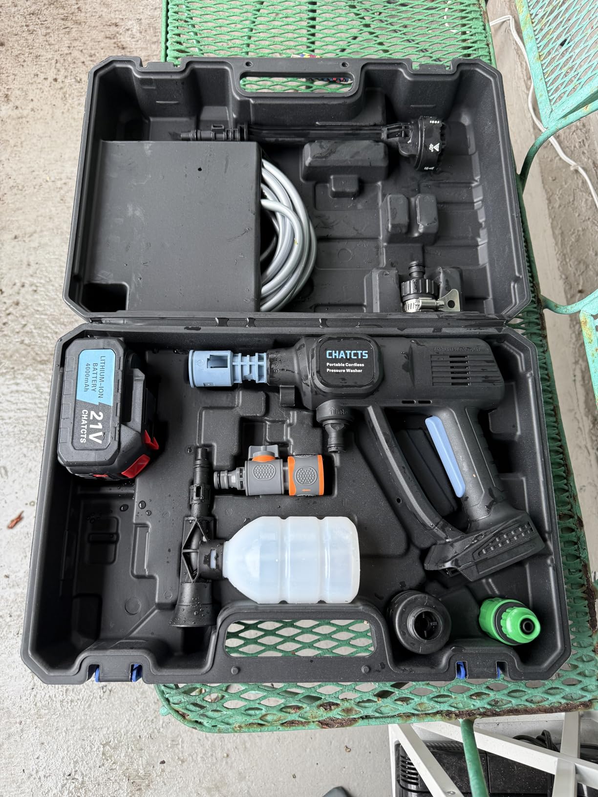 Portable Cordless Washer, Cordless Car Washer with 2 Batteries, 6 in 1 Nozzle, 5 Meter Hose, for Cleaning, Car Washing, Floor Washing customer photo 1