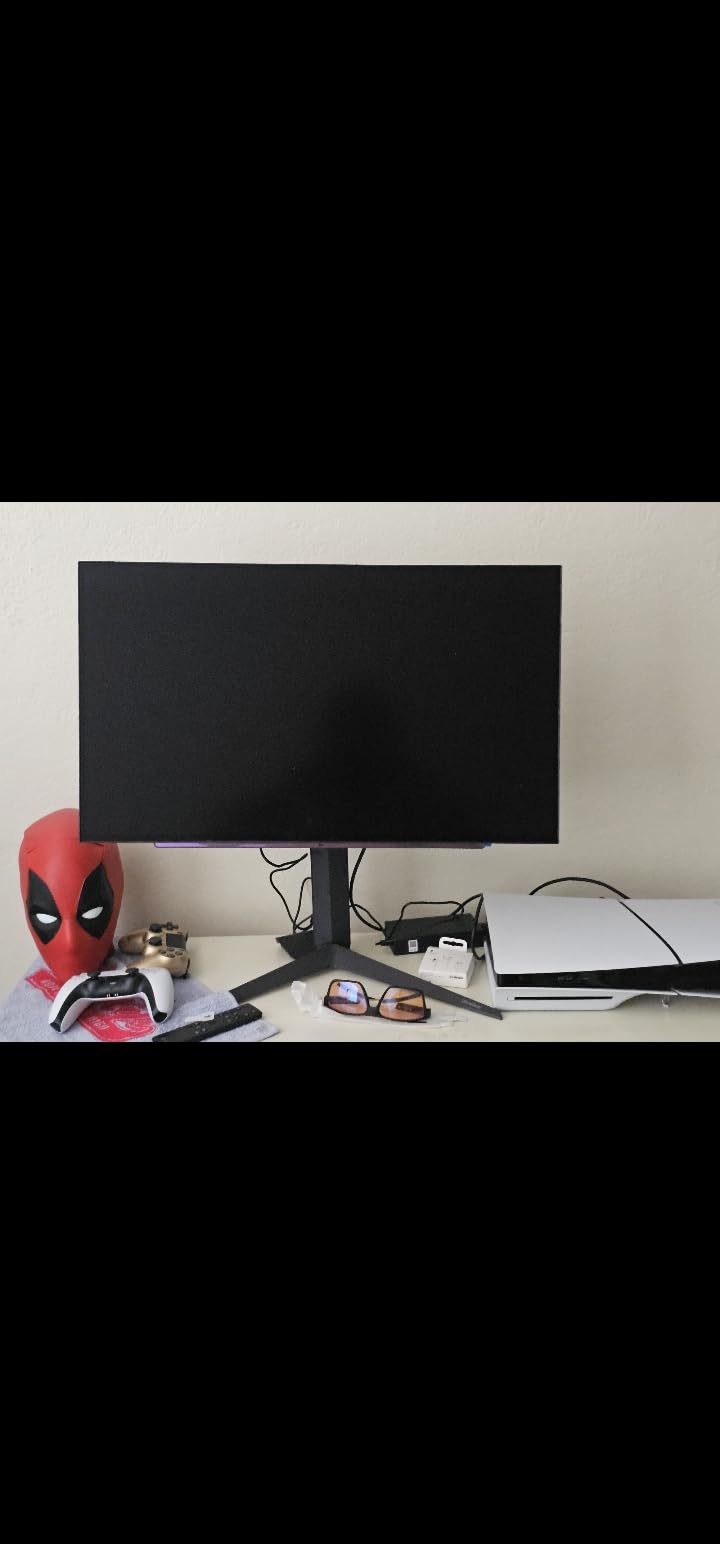 LG 27GS93QE 27-inch Ultragear OLED Gaming Monitor QHD 1440p 240Hz 0.03ms DisplayHDR True Black 400 AMD FreeSync Premium Pro NVIDIA G-Sync HDMI 2.1 customer photo 1