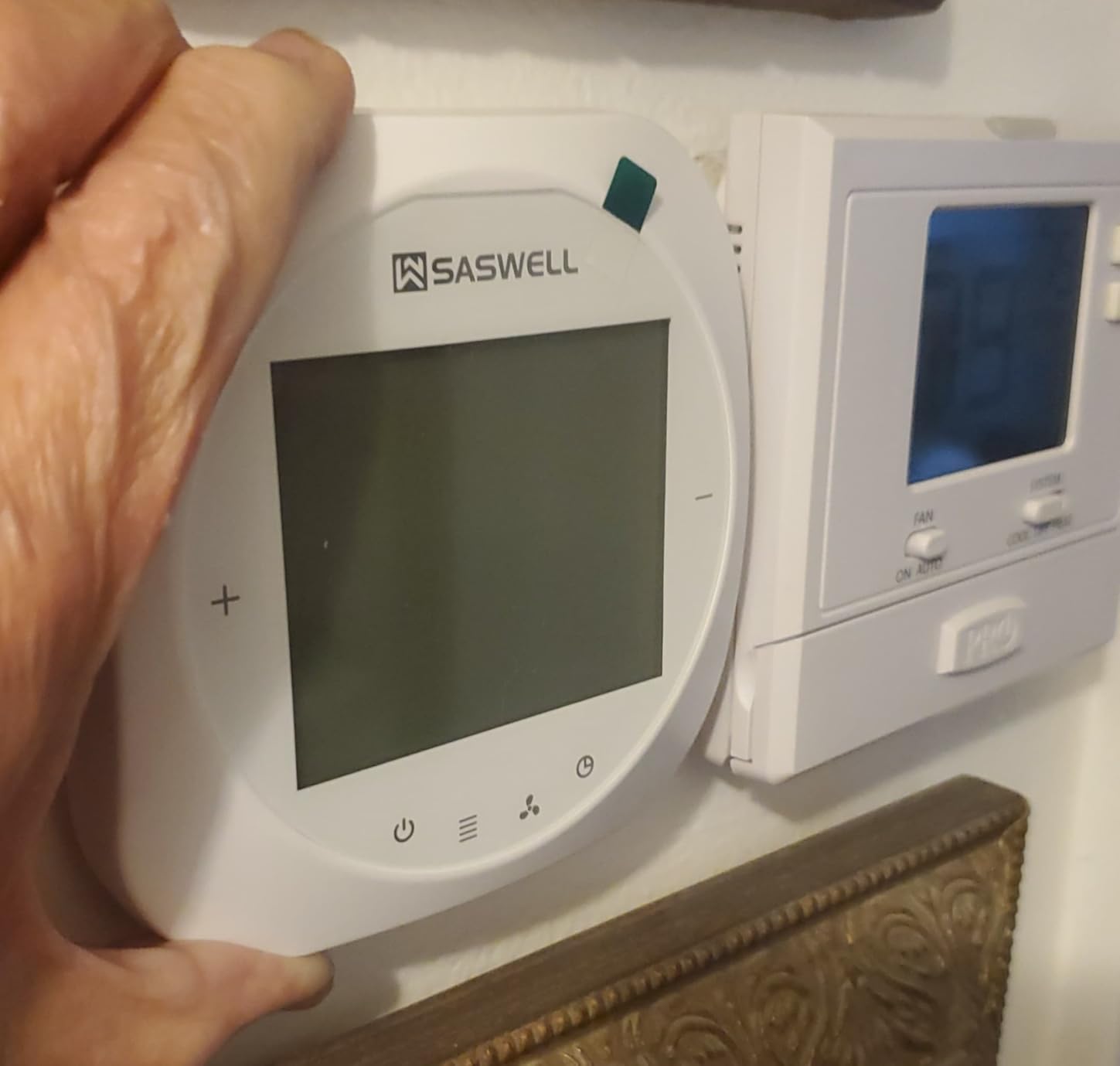 Smart Thermostat 3H/2C, WiFi Household Thermostat for Heat Pump and Conventional Multi-Stage System, Easy DIY Installation, Voice Control, Support Alexa and Google Home customer photo 2