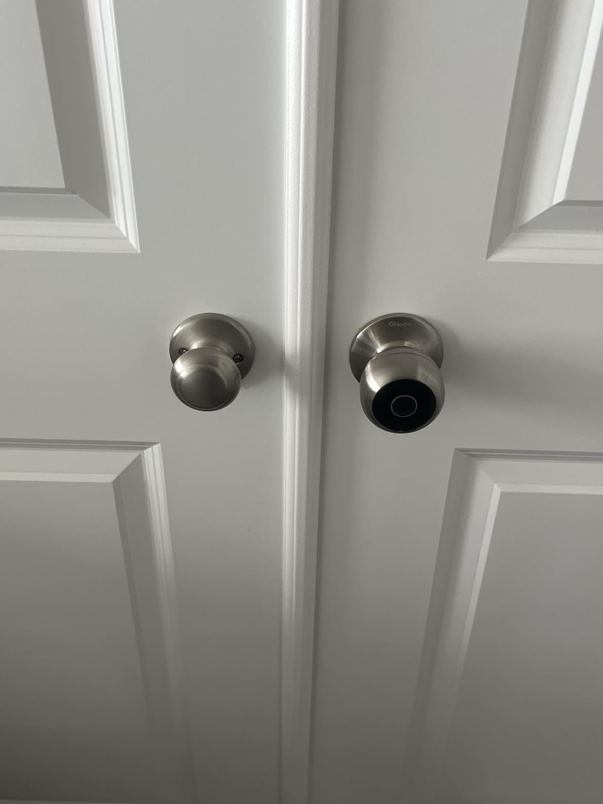 GHome Smart Fingerprint Door Lock, 4-in-1 Smart Fingerprint Door Knob with Keypad, App Control, Auto Lock for Garage, Home & Office customer photo 1