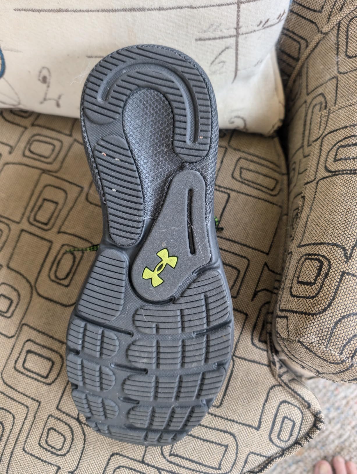 Under Armour Men's HOVR Turbulence 2 Running Shoe - Smart Connected Footwear with Performance Tracking customer photo 2