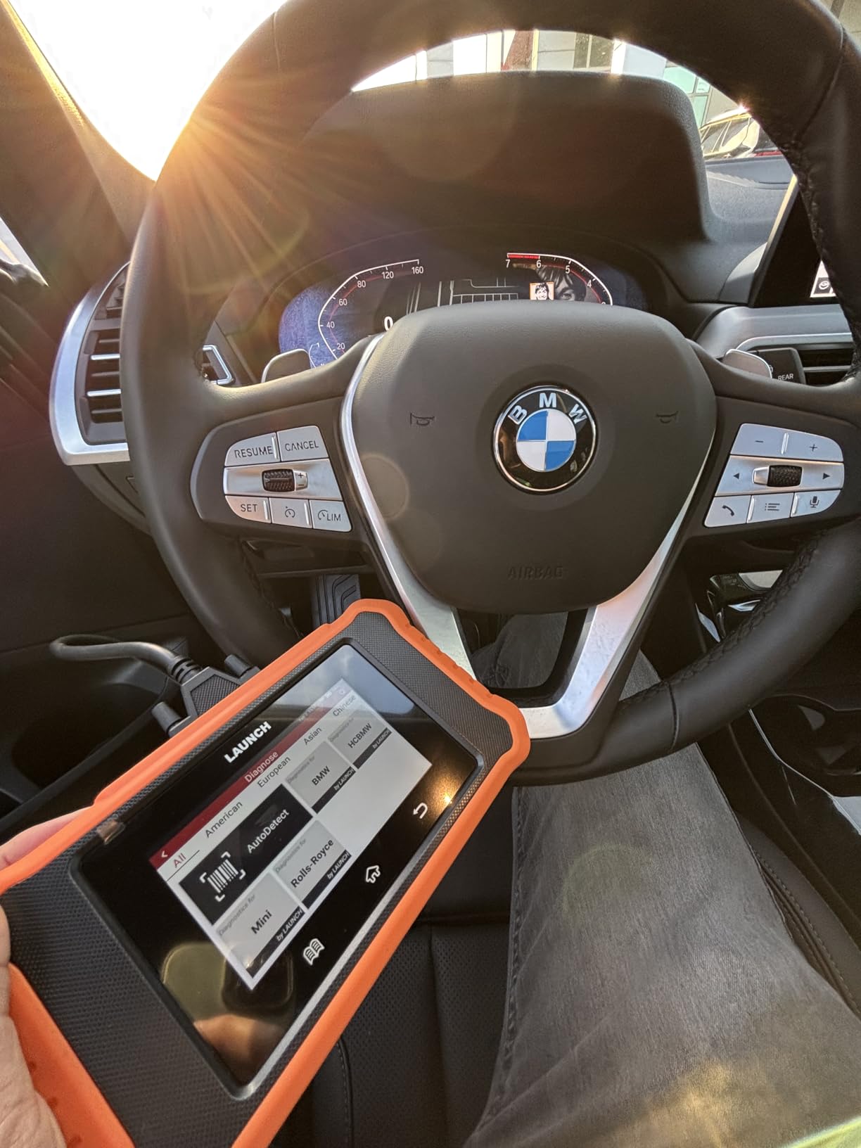 Launch Creader Elite V3.0 for BMW - 2026 Full System Bi-Directional with CAN-FD & DOIP customer photo 1