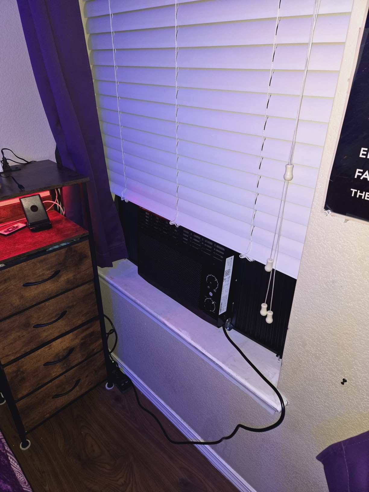 GE Window Air Conditioner Unit, 5,000 BTU for Small Rooms up to 150 sq ft. with Manual Adjustable Fan and Cooling Settings, Perfect for Bedroom or Living Room, Easy Install Kit Included, Black customer photo 1