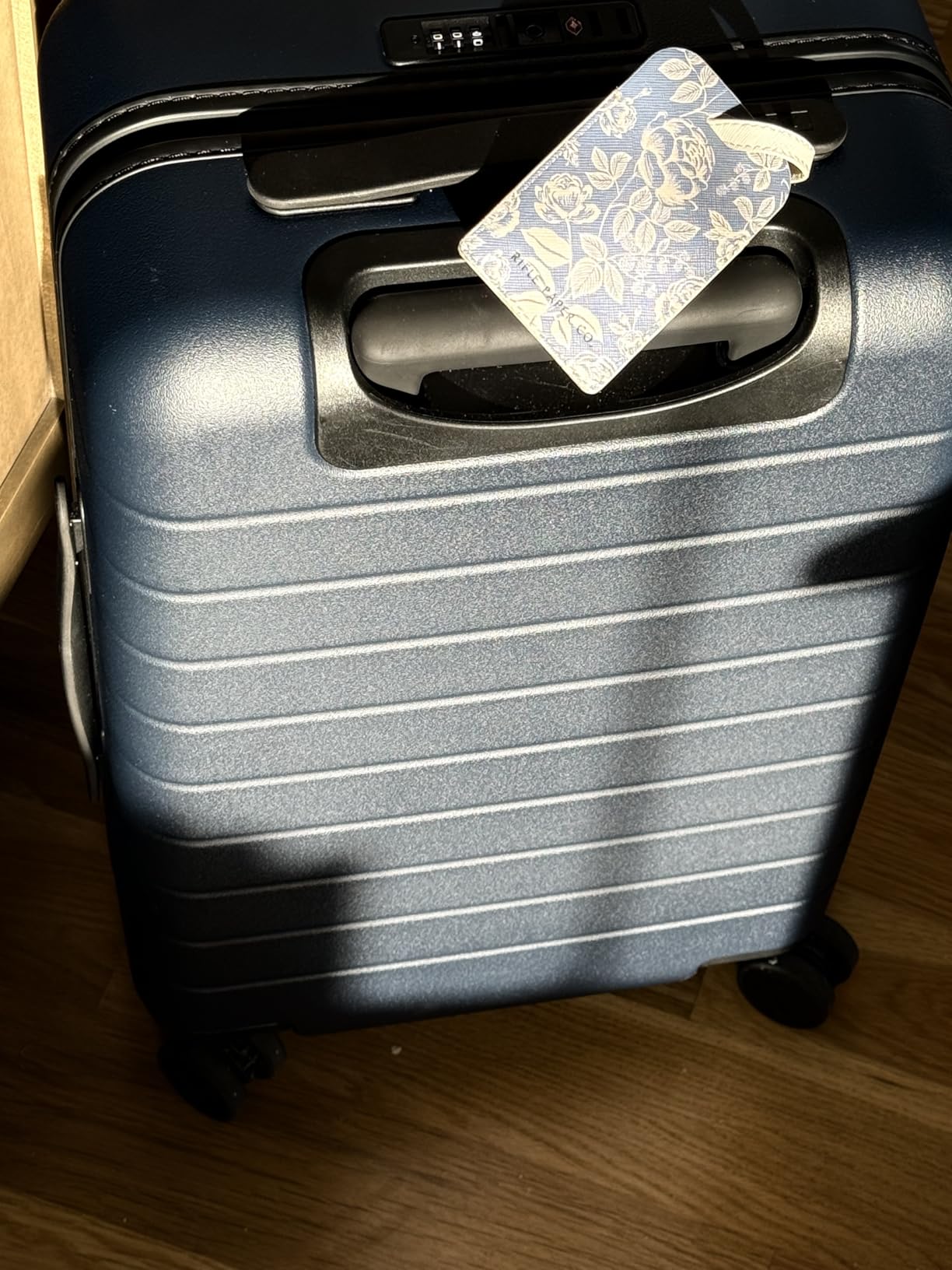 Away Carry-On Luggage, Lightweight Hardside Suitcase with Spinner Wheels, 22 Inch Airline Approved, TSA Lock, Jet Black customer photo 2