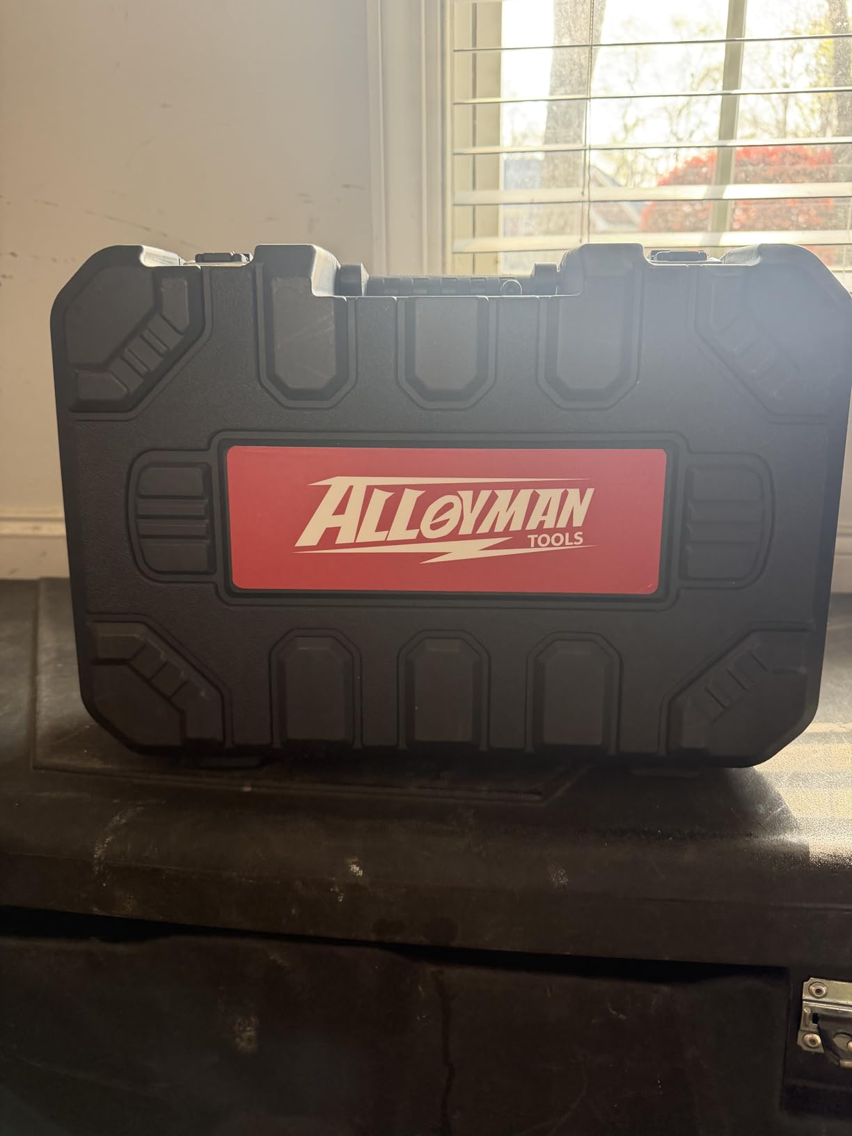Alloyman Cordless Impact Wrench, 1475Ft-lbs (2000N.m) 1/2 High Torque Brushless Impact Gun, 20V Power Impact Driver, 4000mAh Battery,3 Sockets, Brushless Motor Variable Speeds for Car/Truck RV/Mower customer photo 2