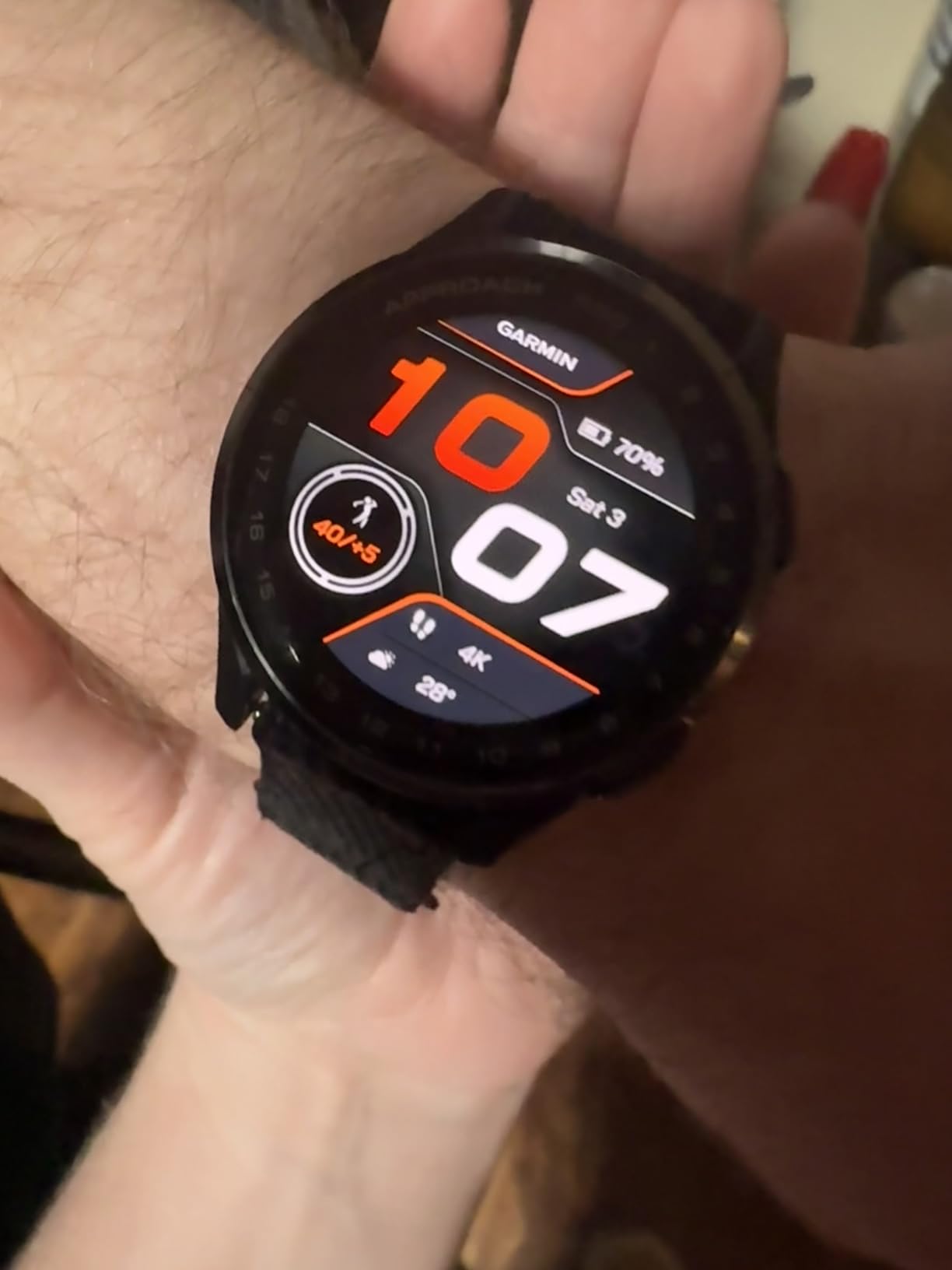 Garmin Approach S44, Essential Golf GPS Smartwatch, AMOLED Display, Silver Aluminum Bezel with Black Silicone Band customer photo 1