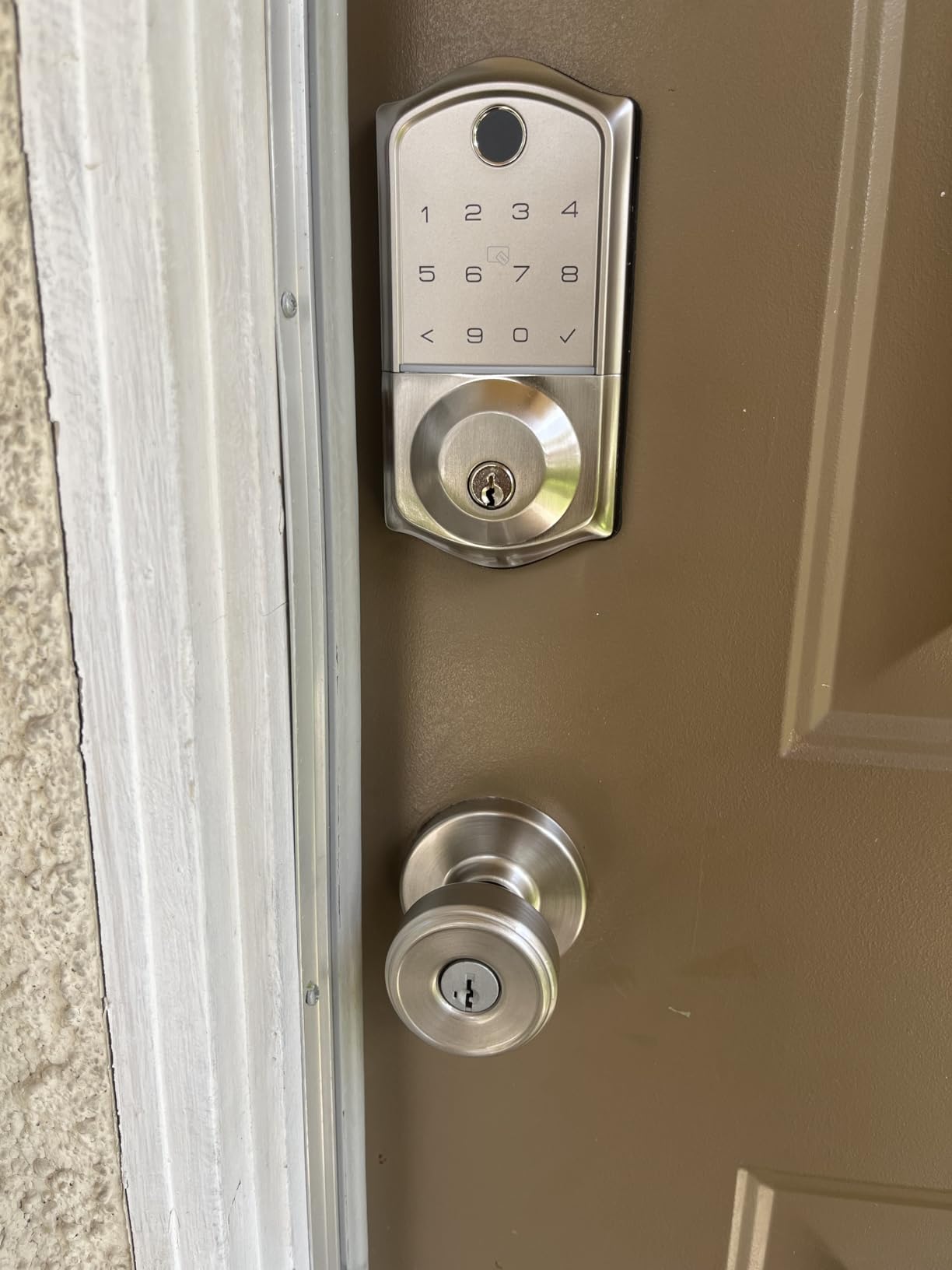 Veise VE017 Fingerprint Smart Door Lock, App Control, 8-in-1 Keyless Entry, Auto Lock, Emergency Power Port, Electronic Touchscreen Keypad, Biometric Smart Locks for Front Door, Satin Nickel customer photo 1