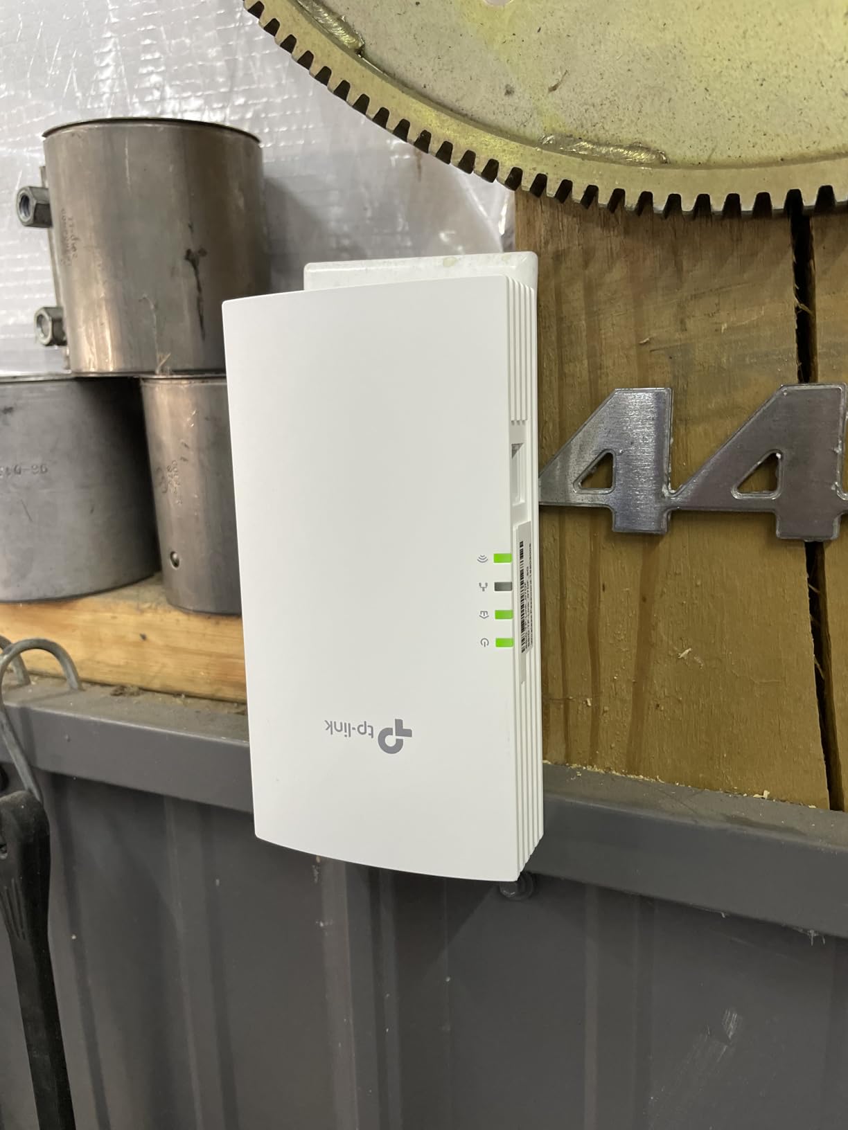 TP-Link Powerline Wi-Fi 6 Extender TL-WPA7817 KIT - Includes AV1000 Powerline Ethernet Network Adapter & AX1500 Dual-Band Wi-Fi Extender, Gigabit Port, EasyMesh,Plug, Pair, & Play, Free Expert Support customer photo 2