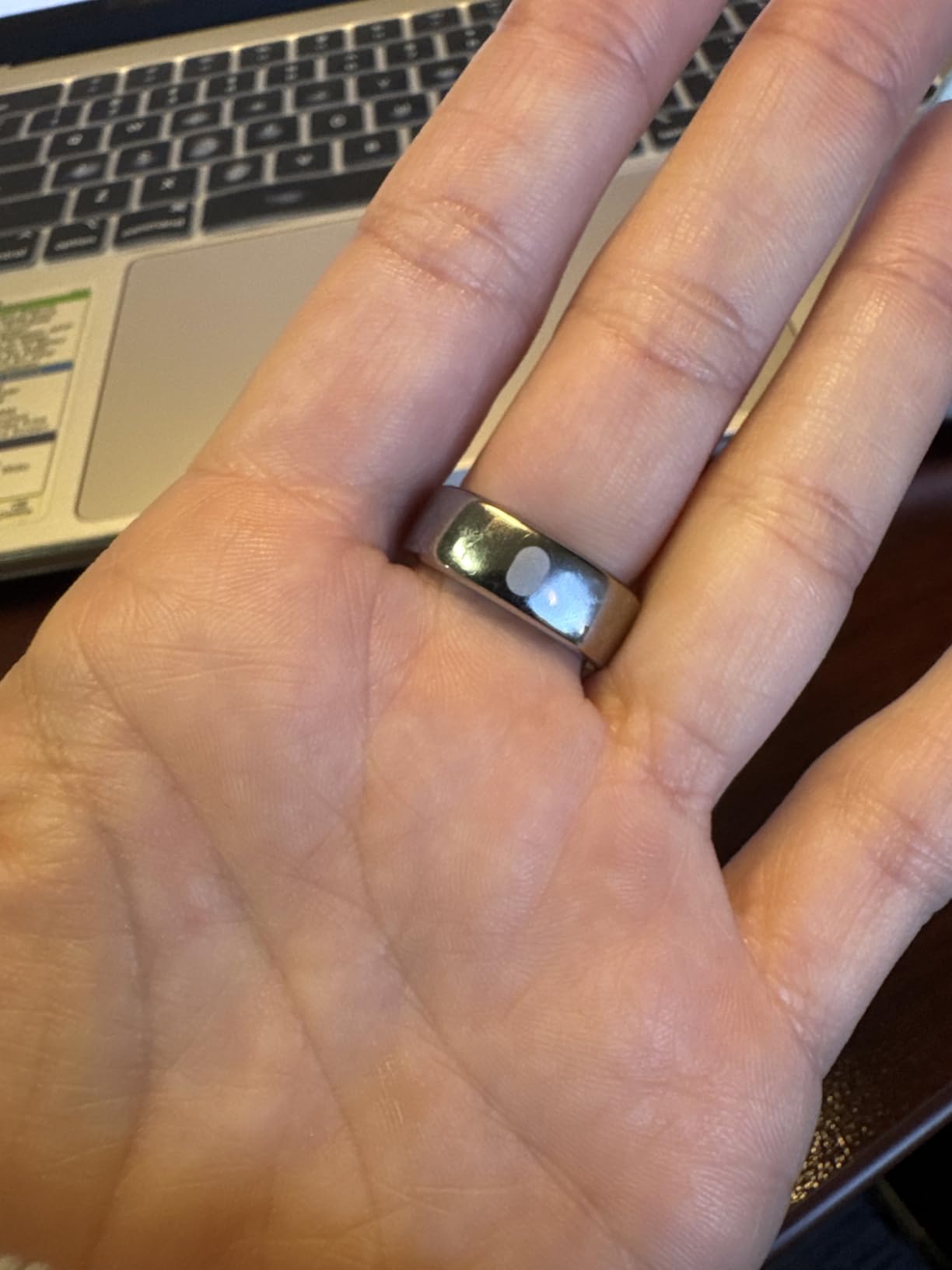 RingConn Gen 2 Air, Ultra-Thin AI Smart Ring, 10-Day Battery Life, Fitness/Sleep/Stress/HR Tracker for Women&Men, No App Fee for Standard Features, iOS & Android Compatible (Size 7, Galaxy Sliver) customer photo 1