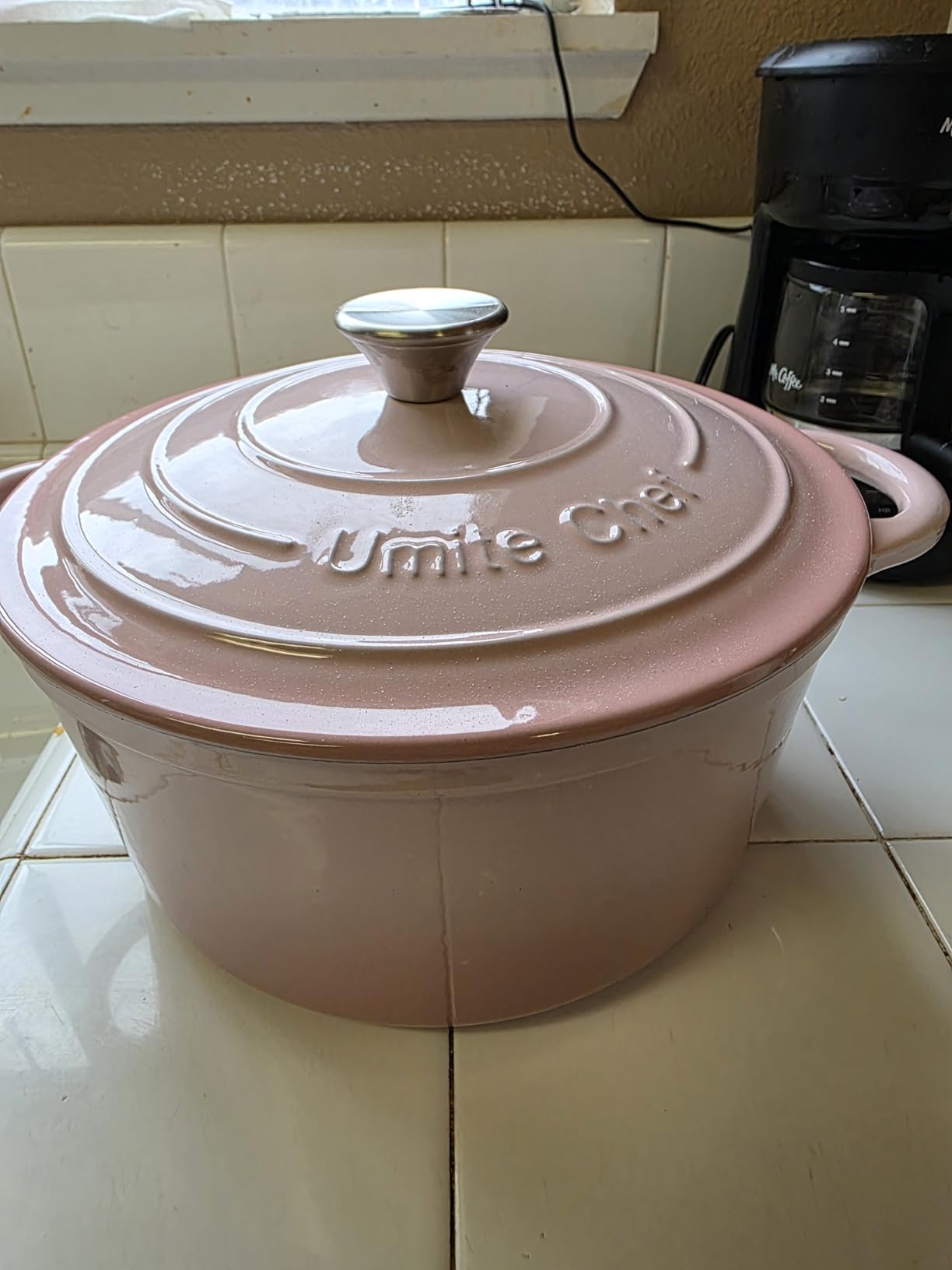 Enameled Cast Iron Dutch Oven - Umite Chef 5QT Pot with Lid & Cotton Potholders - Heavy-Duty Cookware for Bread Baking, Braising, Stews, Roasting(Cream White) customer photo 2