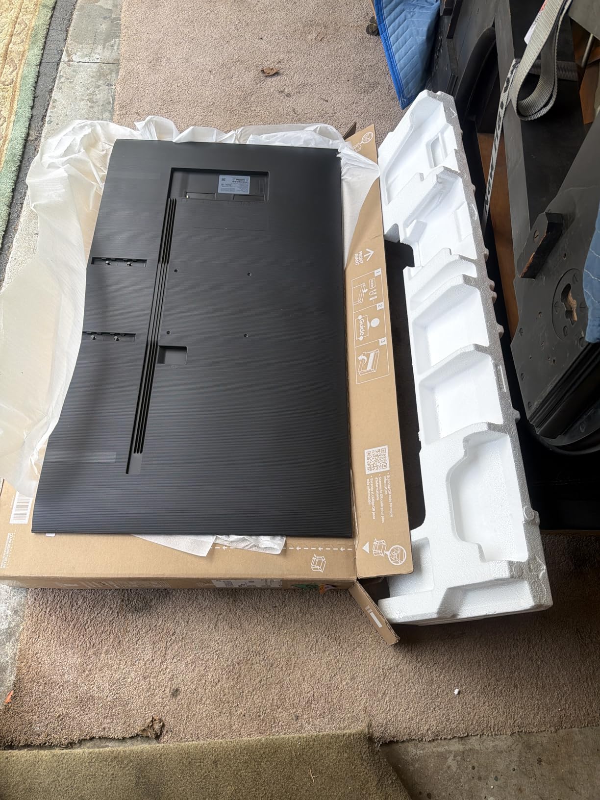 Samsung 75-Inch Class Neo QLED QN70F 4K Mini LED Smart TV (2025 Model) NQ4 AI Gen2 Processor, Quantum Matrix Technology Slim, Motion Xcelerator 144Hz customer photo 1