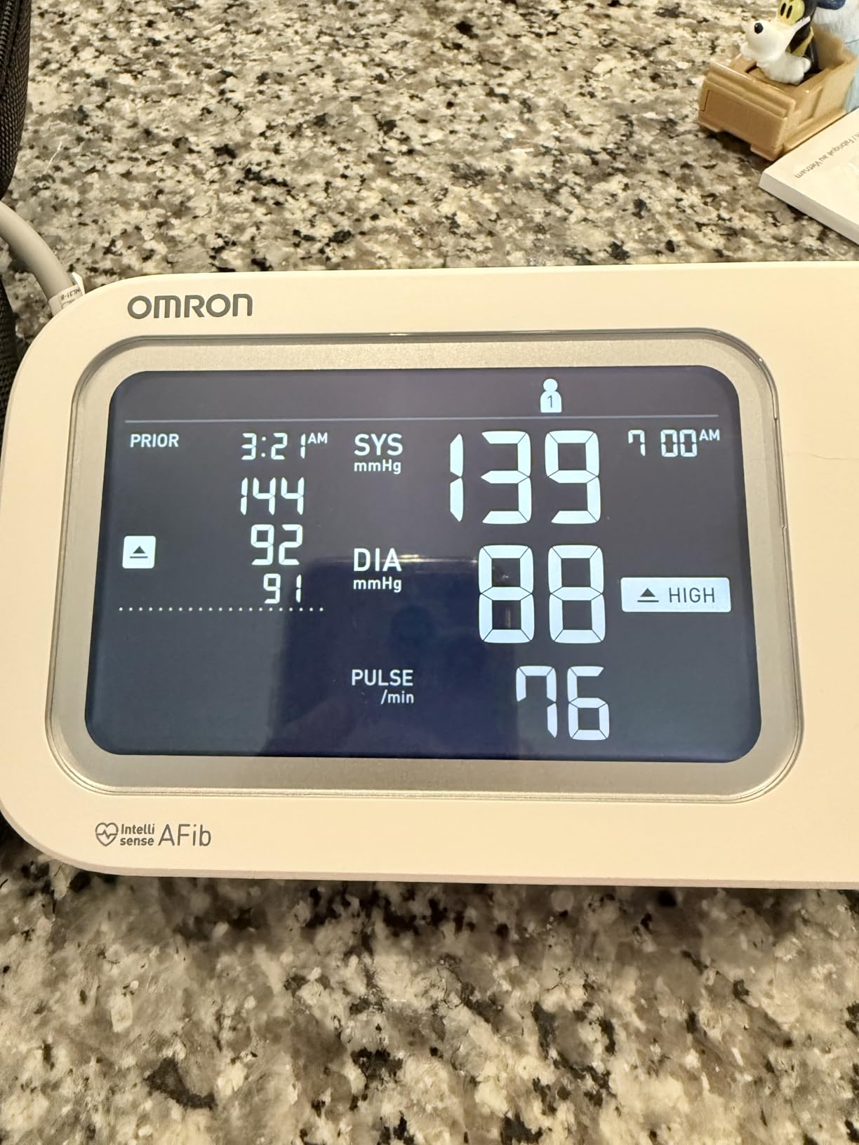 OMRON Platinum Blood Pressure Monitor for Home Use & Upper Arm Blood Pressure Cuff - #1 Doctor & Pharmacist Recommended Brand - Clinically Validated - AFib Detection - Connect App customer photo 2
