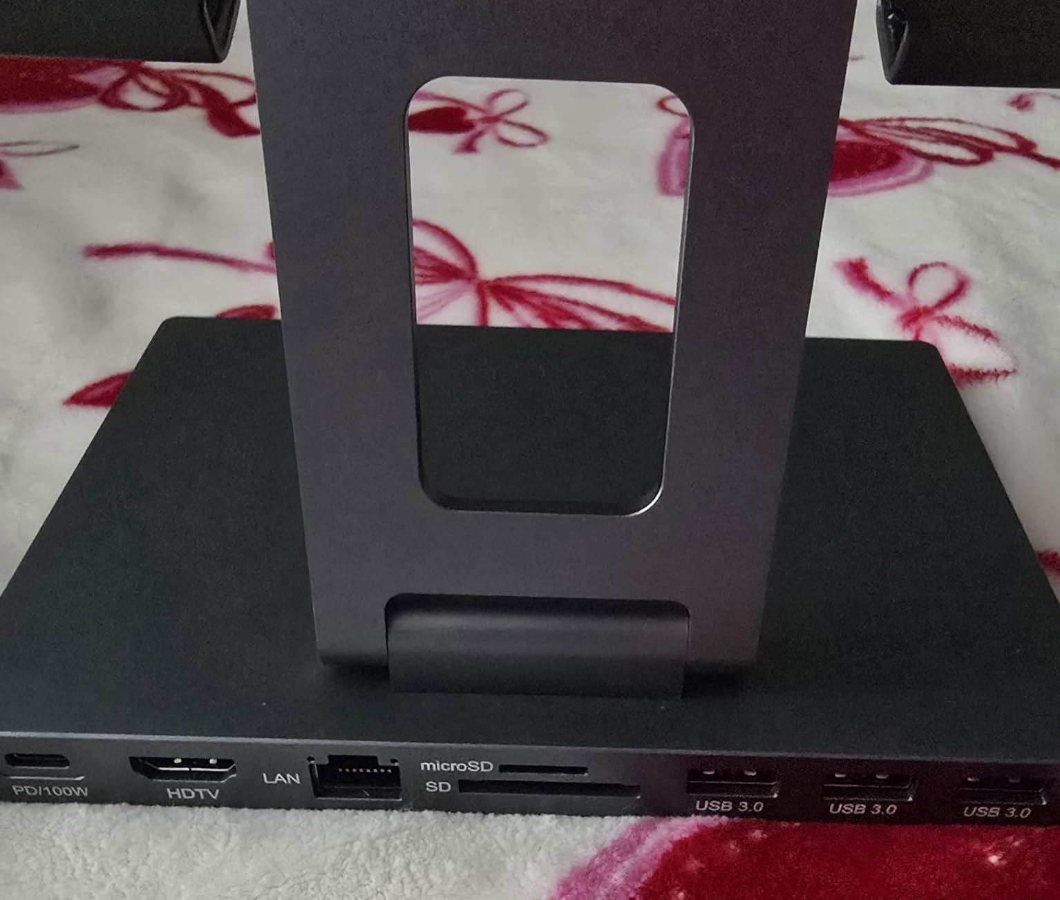 2026 iPad Pro USB C Hub Stand, Adapter for iPad Air M5 M4 M3 13 11 12.9 Inch Docking Station 4K 60Hz HDMI, RJ45 Ethernet, SD/TF Card Reader, 3 USB 3.0 Port, 3.5mm Audio, iPad A16 Galaxy Tablet Dock customer photo 1