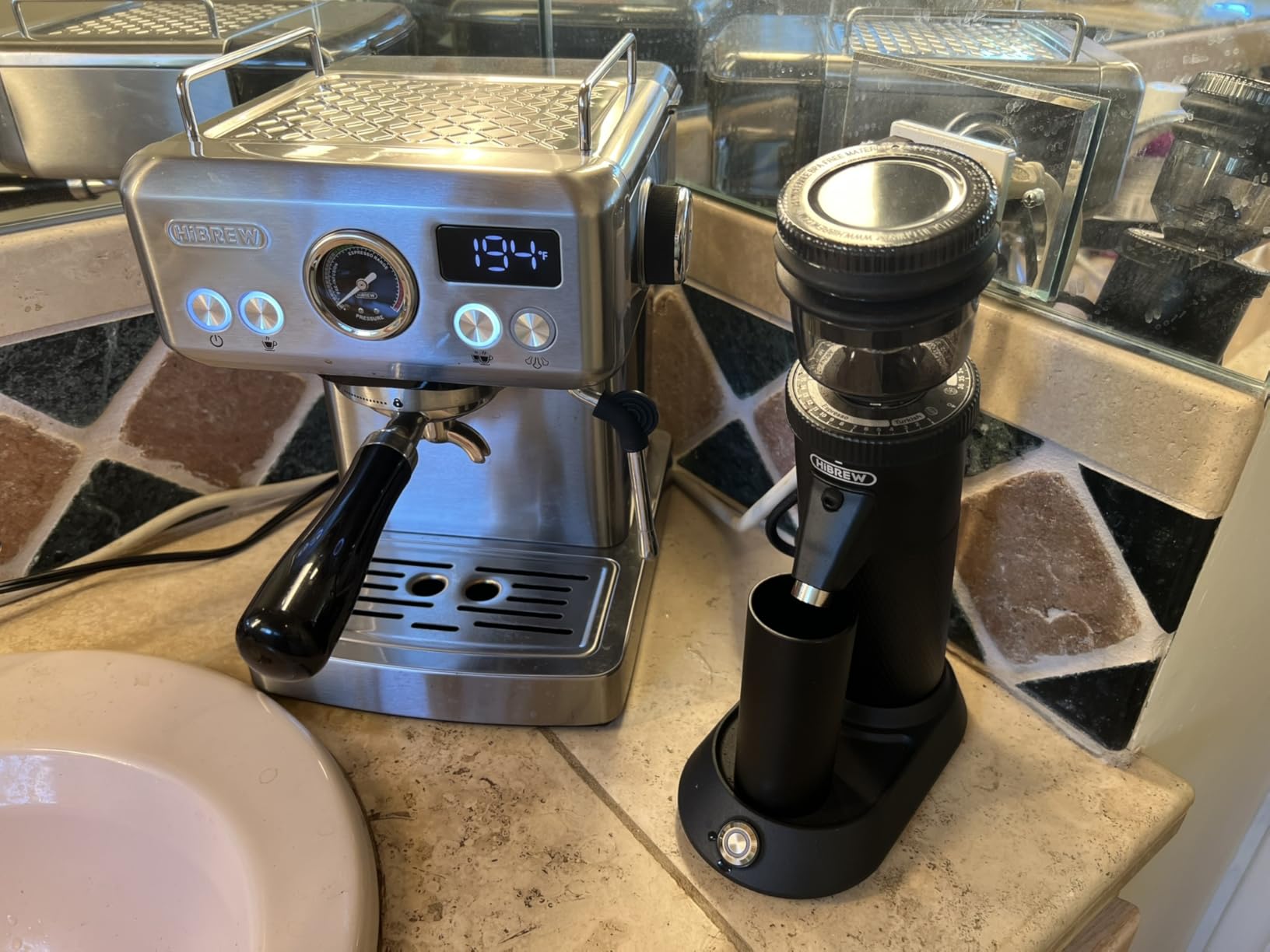 HIBREW G5 Single-Dose Espresso Grinder with Conical Burr, Magnetic Dosing Cup, Metal Housing, Dual-Speed Adjustment, 36-Step Micro Grind Settings - for Espresso Moka Pots & Drip Coffee (Graphite) customer photo 1