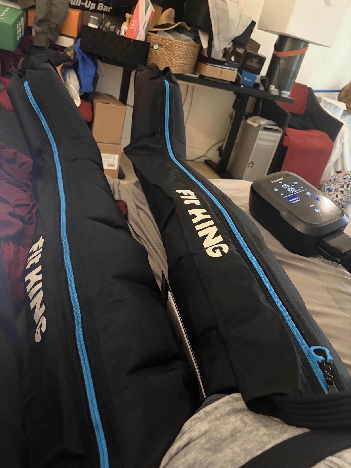 FIT KING Upgraded Full Leg Compression Massager Boots, Professional Air Compression Recovery System for Circulation & Fast Athlete Recovery, Cordless Rechargeable Recovery Boots (Small) customer photo 1