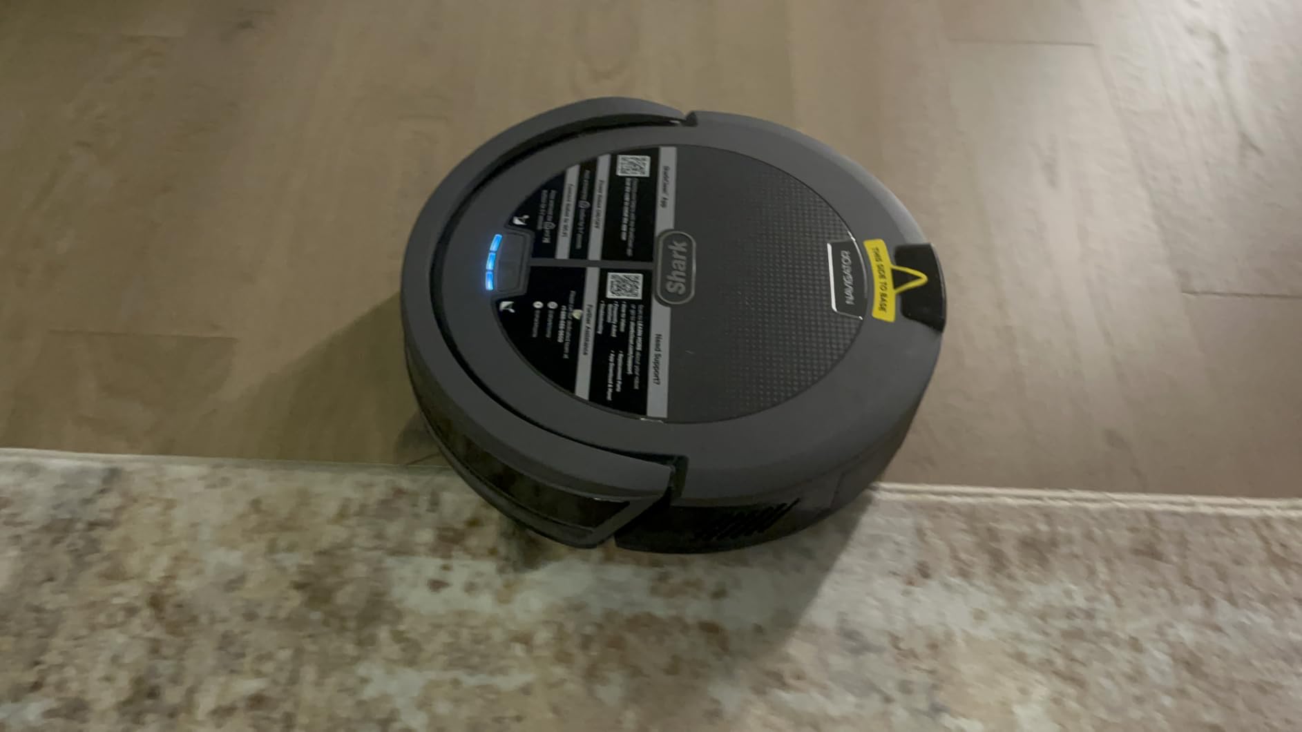 Shark Navigator Robot Vacuum Cleaner with Powerful Suction for Pet Hair, Rugs, Carpets & Hard Floors | Bagless Self-Empty Base | 30-Day Capacity | SmartPath LiDAR Navigation | White | AV2110S customer photo 2