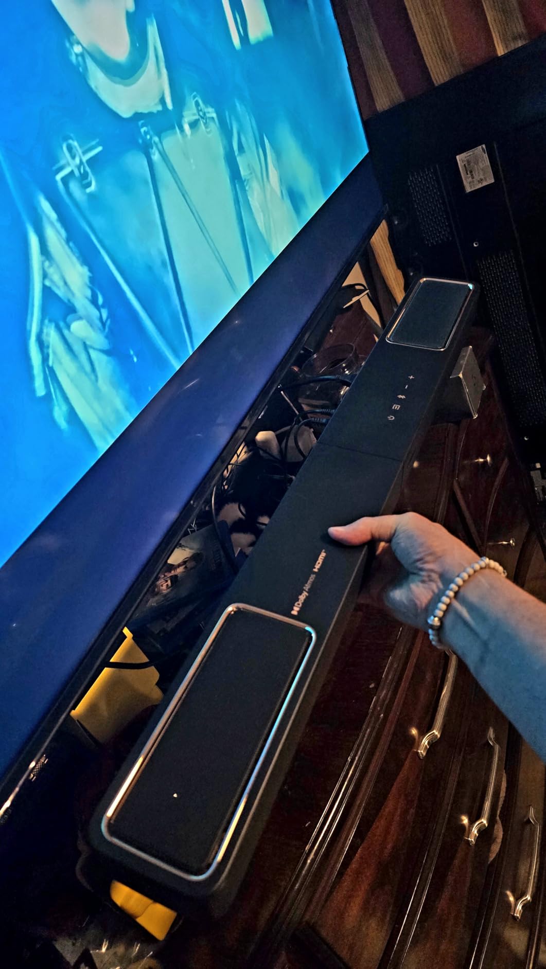 ULTIMEA 5.1.2ch Sound Bar with Dolby Atmos, Surround Sound System for TV with 2 Surround Speakers customer photo 1
