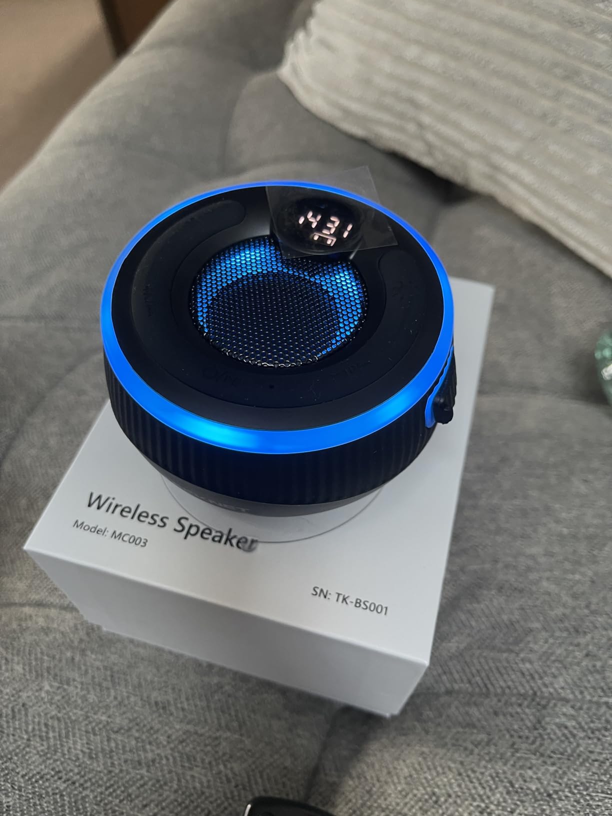 TECKNET Bluetooth Shower Speaker, IPX7 Waterproof Portable Wireless Speaker with RGB Light, BT 5.3, 10H Playtime, Built-in Mic, Suction Cup & TWS HD Stereo for Bath Beach Travel - Gift Ideas (Black) customer photo 1