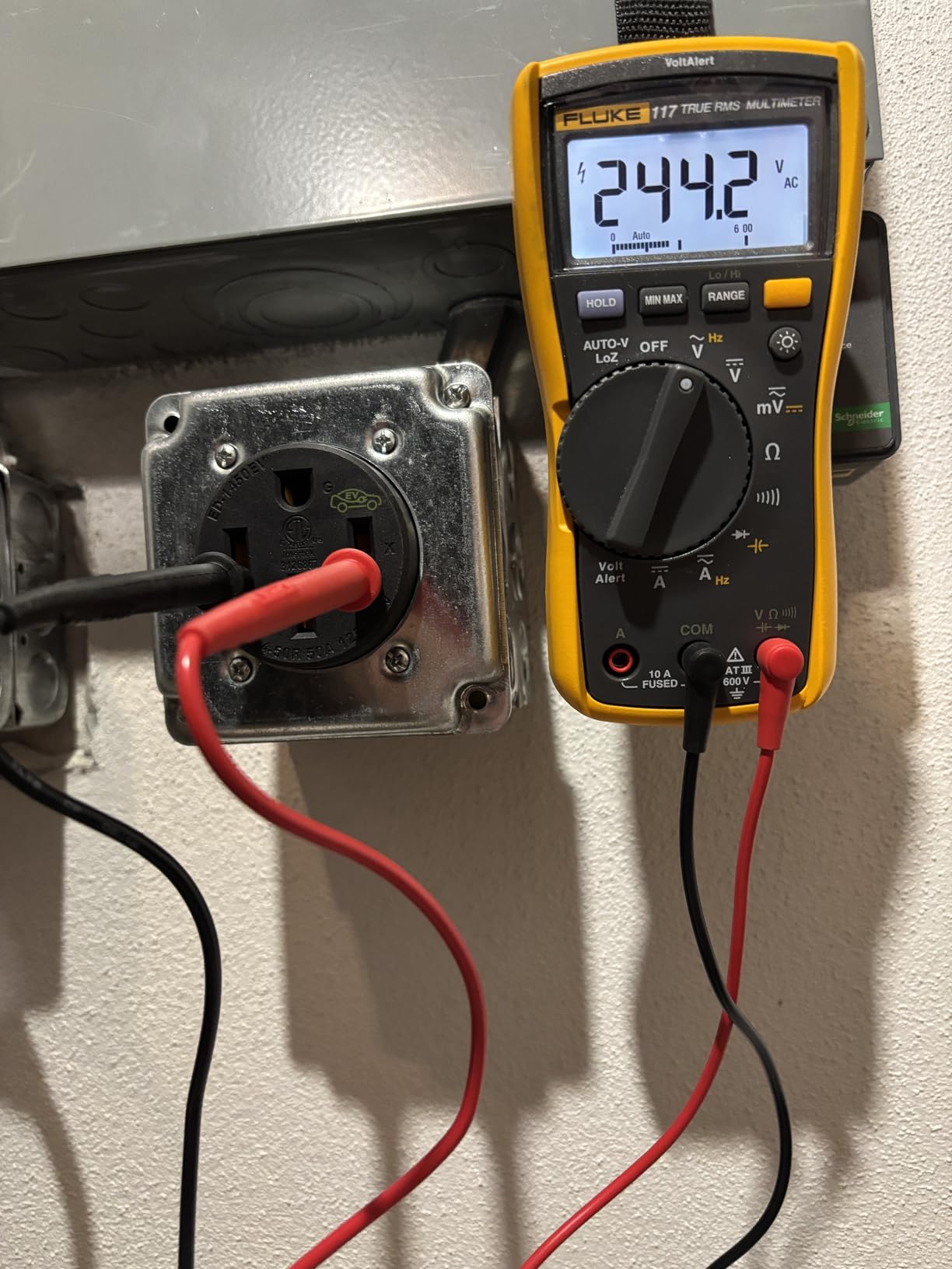 RVGUARD 50 Amp EV Charging Receptacle, NEMA 14-50R EV Power Outlet, 125/250 Volts, Ideal for Electric Vehicles, RVs, and Large Appliance, ETL Listed customer photo 1